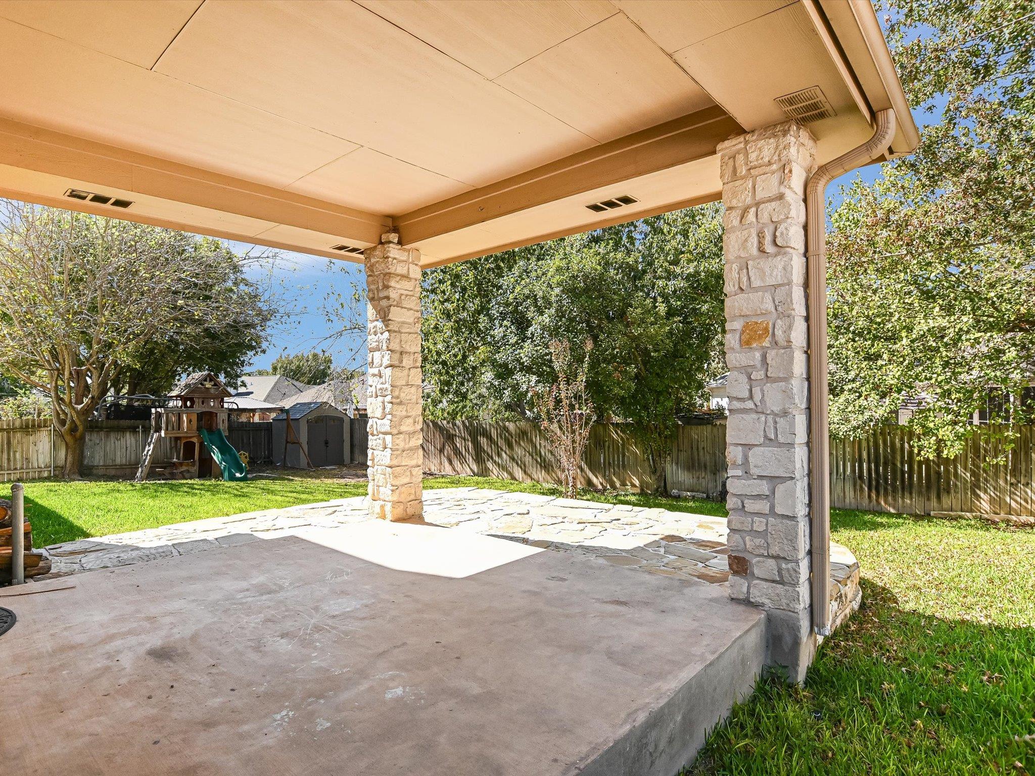 19910 Kennemer Dr, Pflugerville, TX 78660