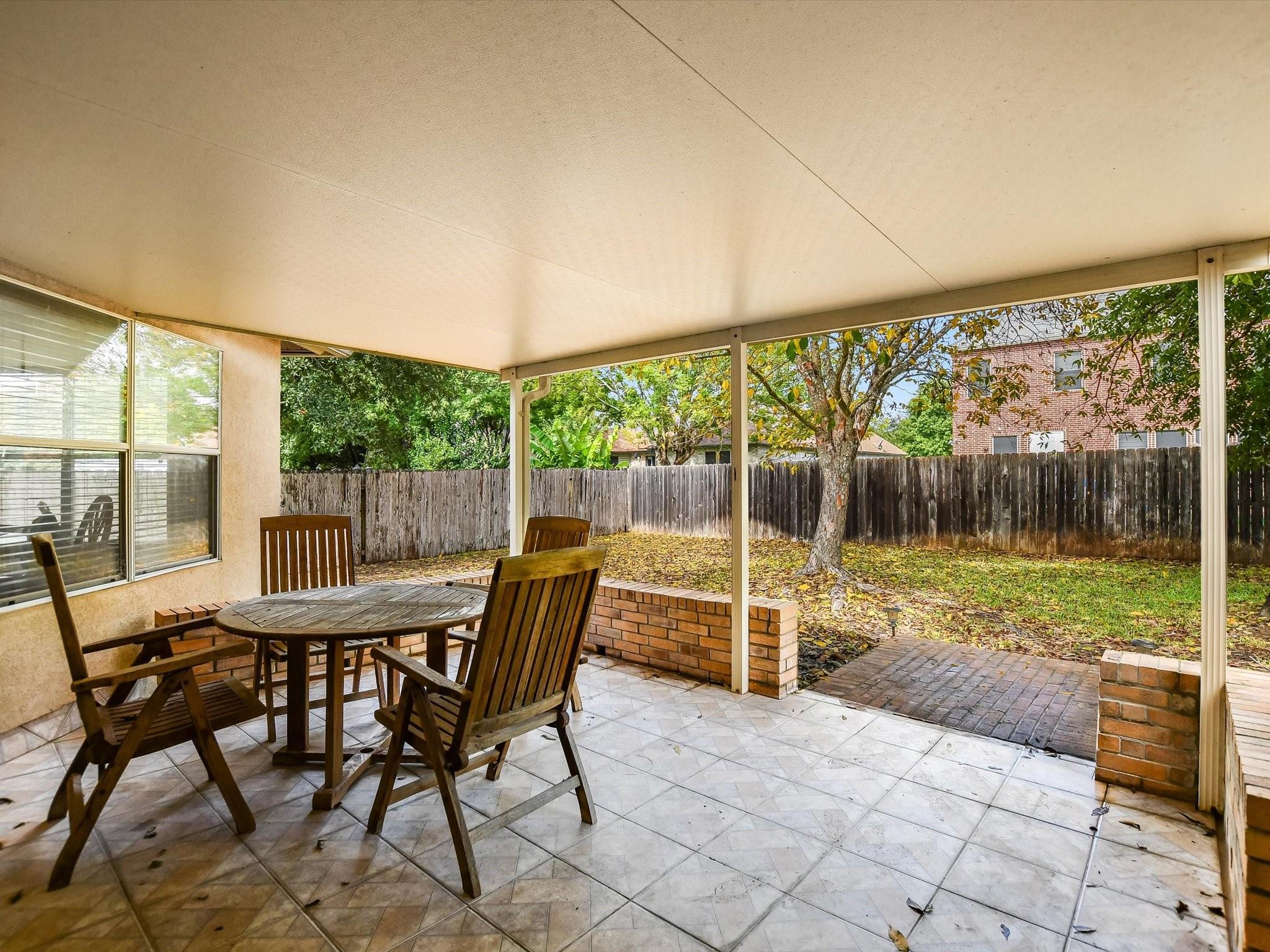 905 E Olympic Dr, Pflugerville, TX 78660