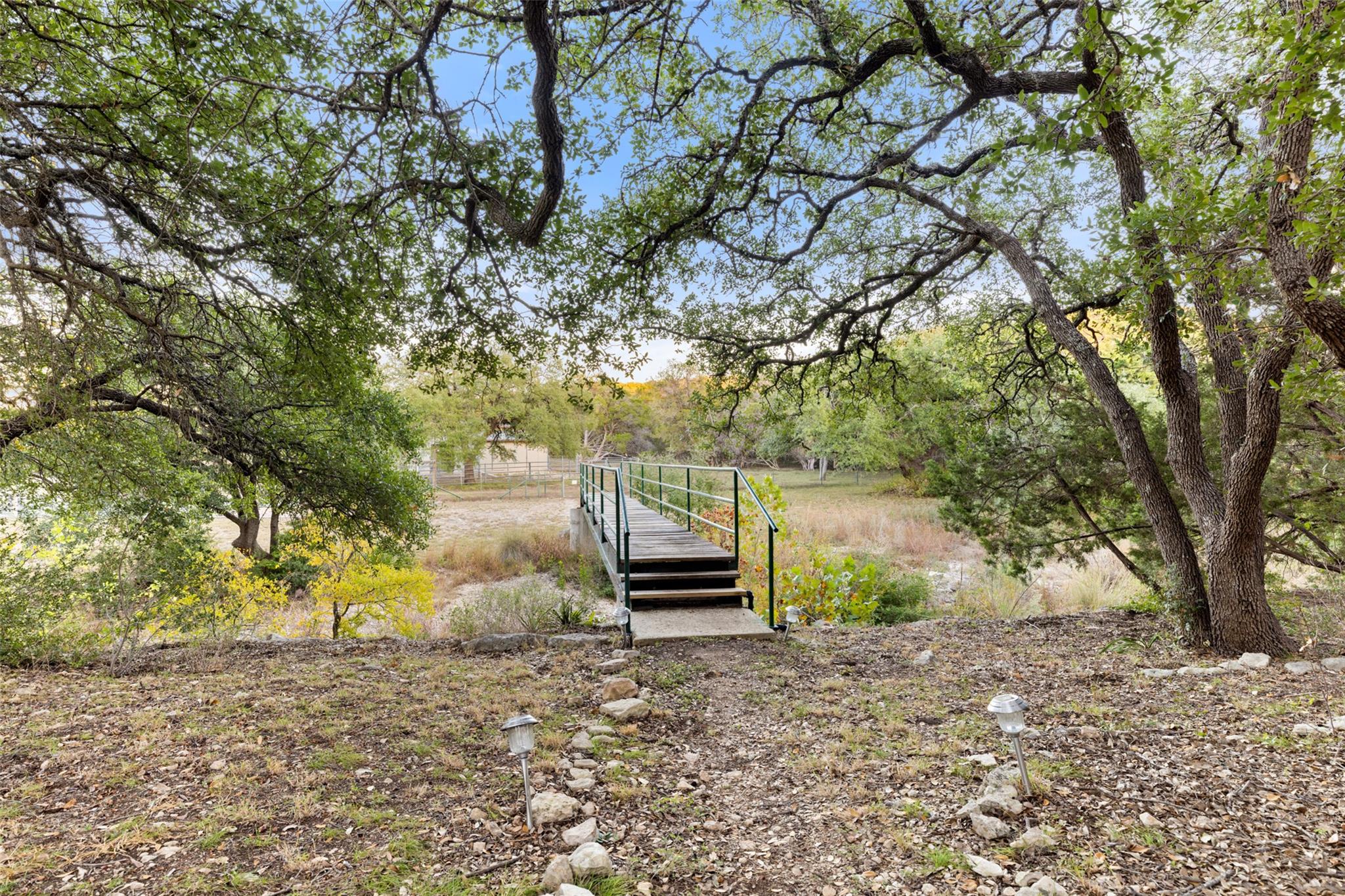 222 Winn Valley Dr, Wimberley, TX 78676