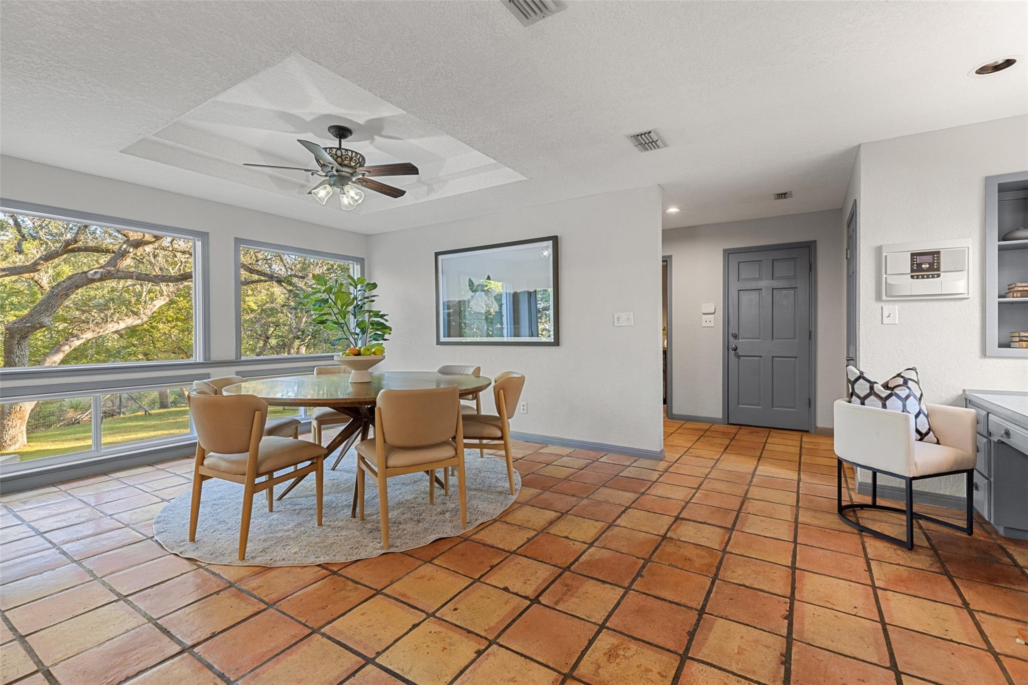 222 Winn Valley Dr, Wimberley, TX 78676