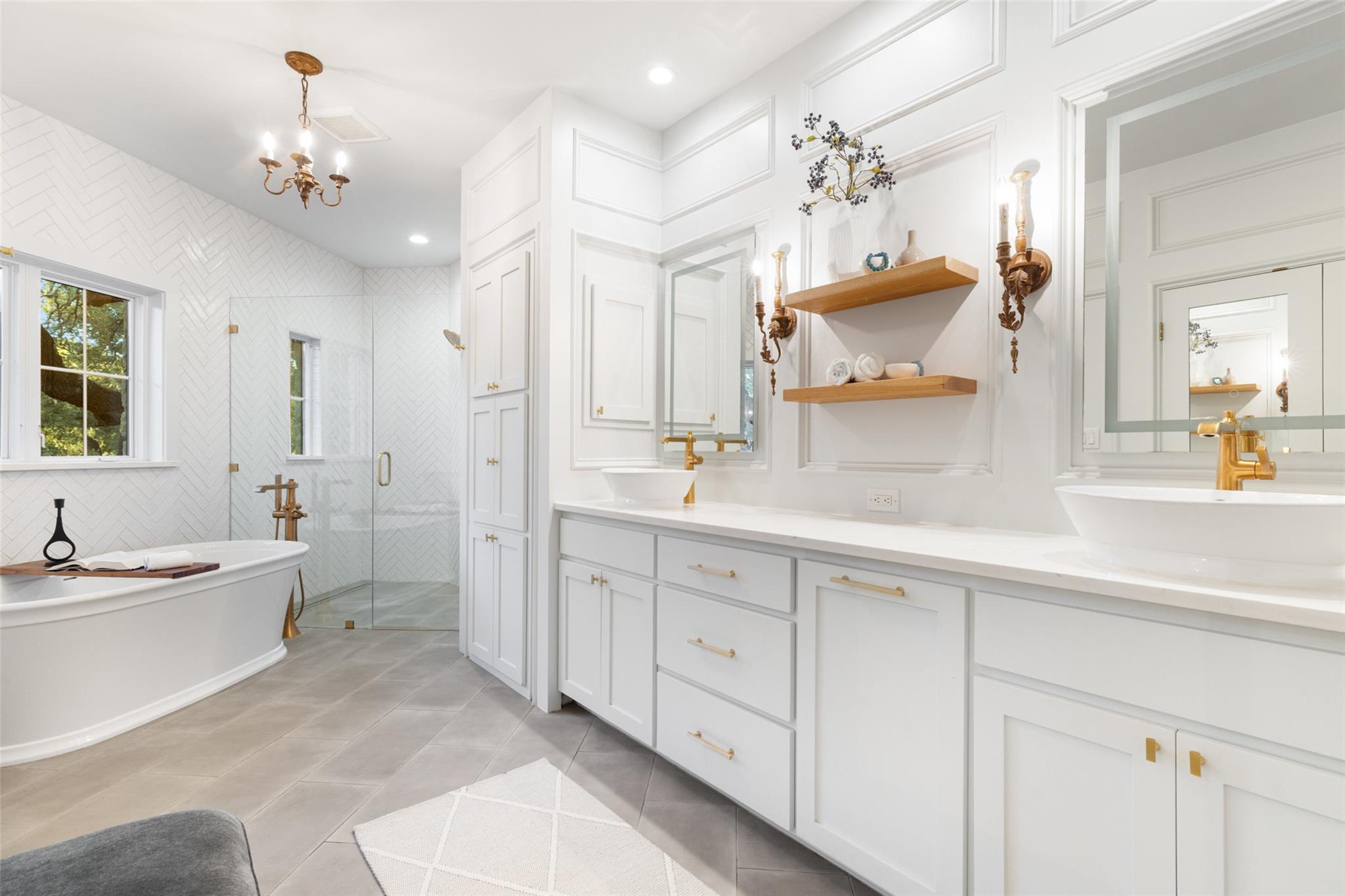 222 Winn Valley Dr, Wimberley, TX 78676