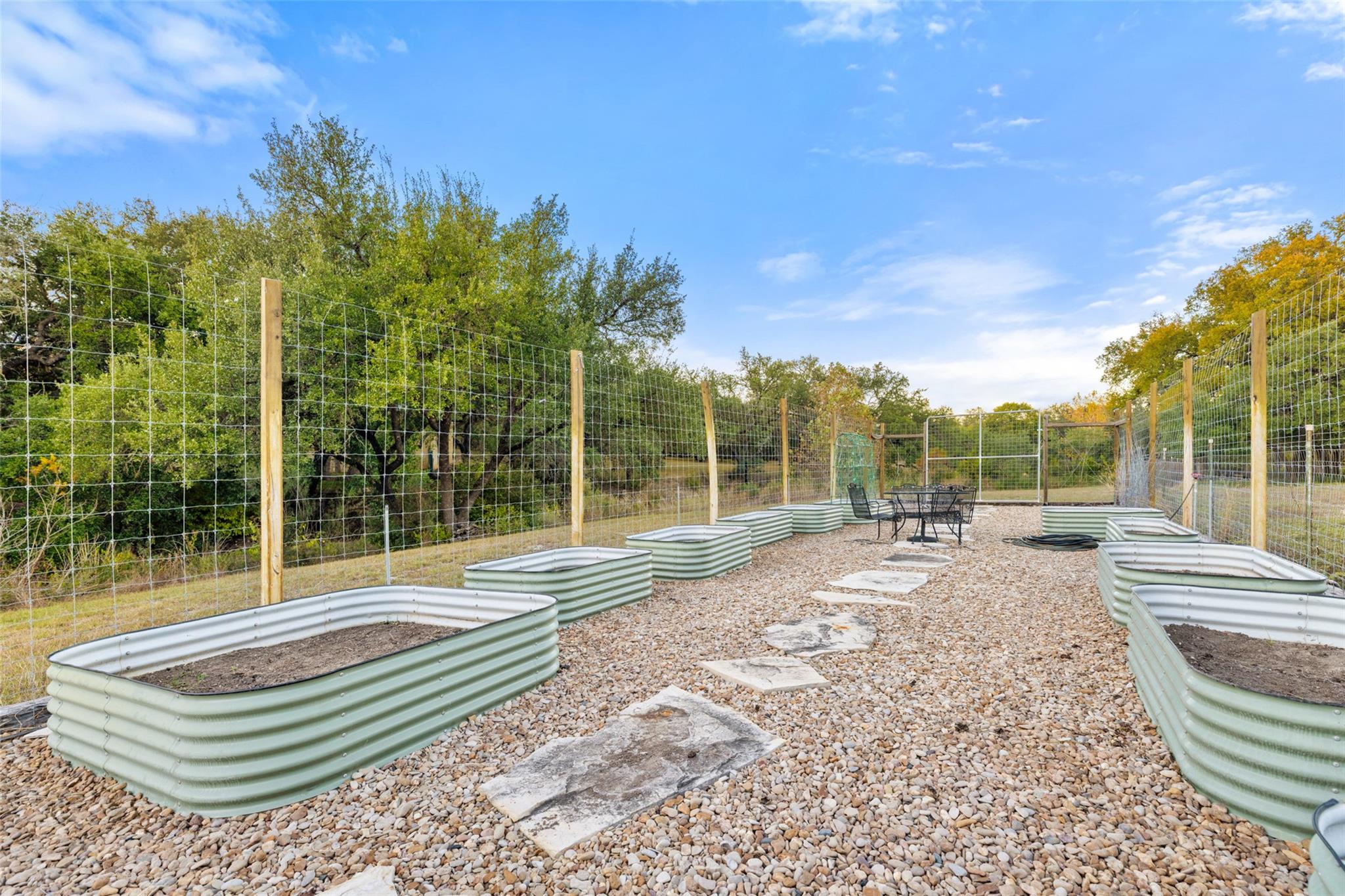 222 Winn Valley Dr, Wimberley, TX 78676