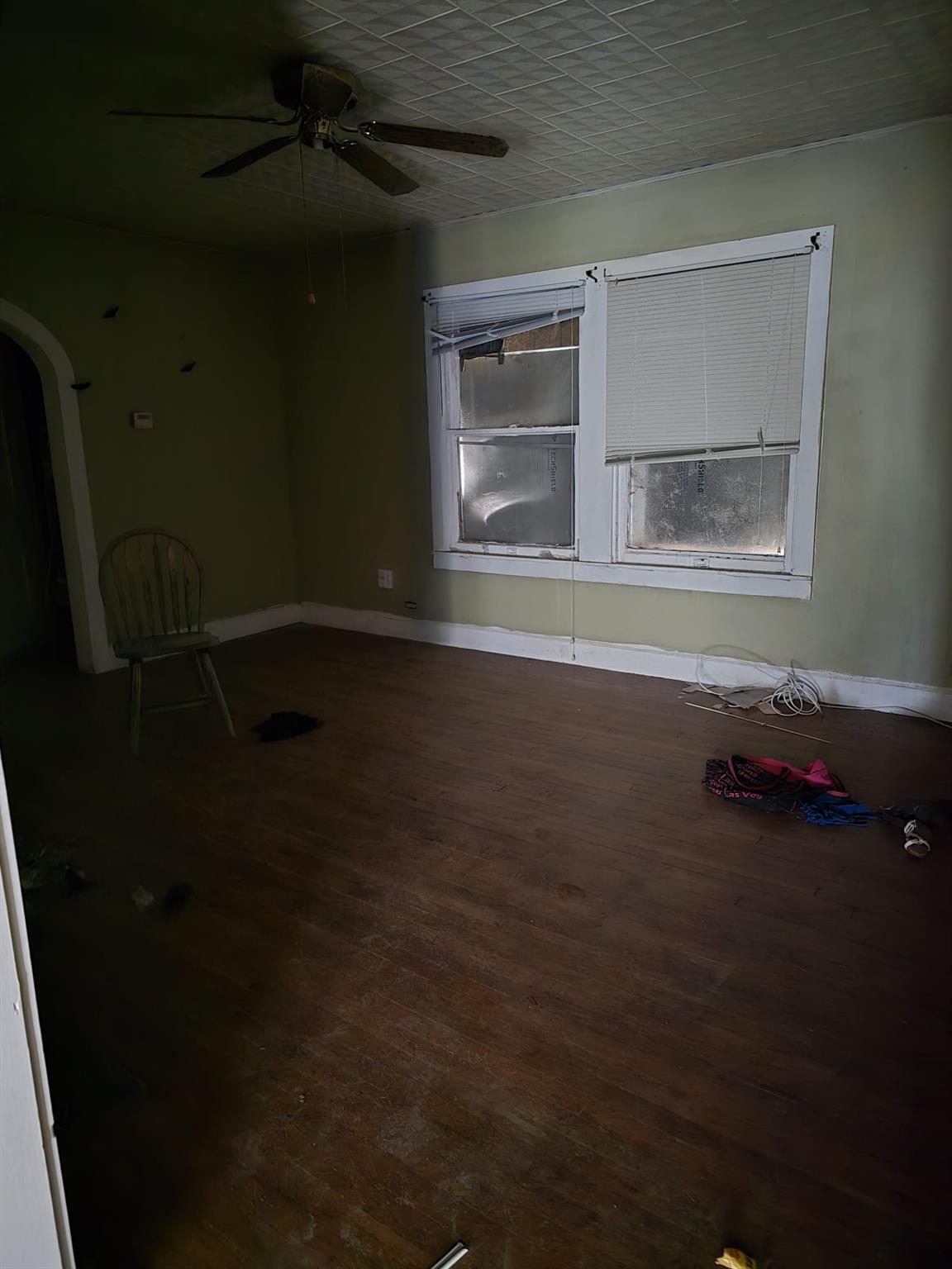 914 Porter & 901 W 5th, Taylor, TX 76574