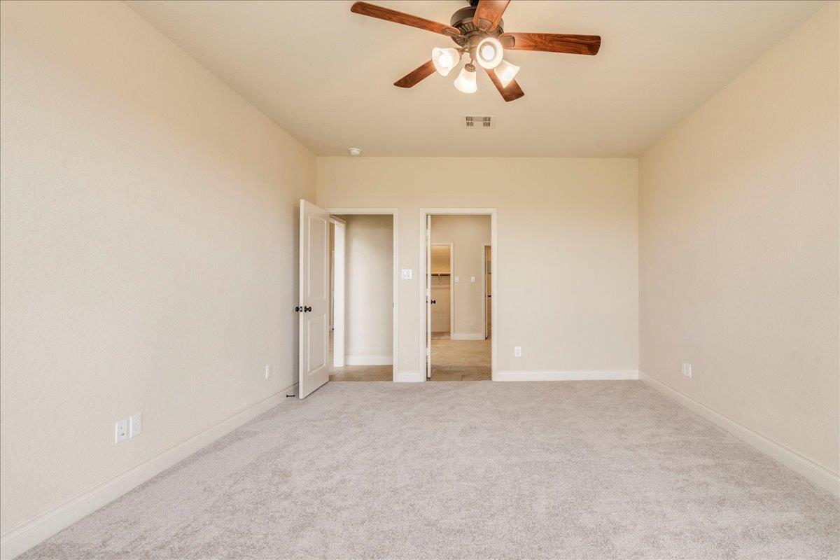 2933 Countryside Path, Seguin, TX 78155