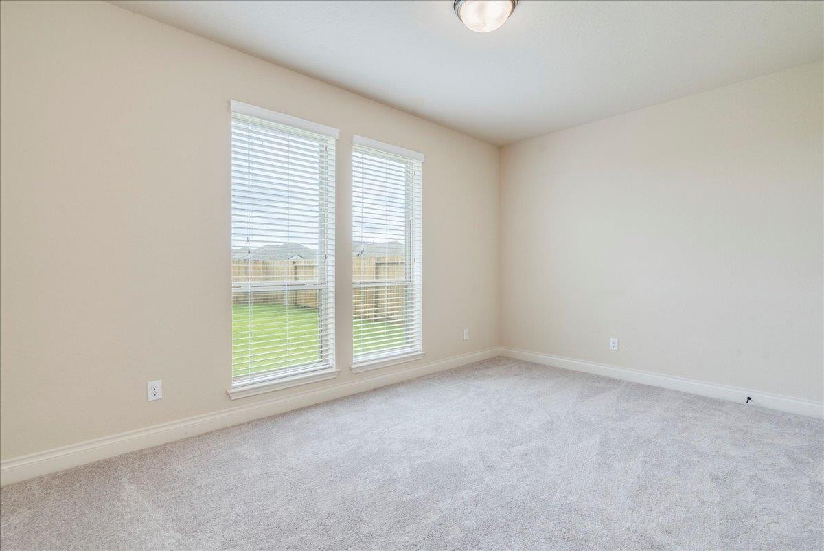 2933 Countryside Path, Seguin, TX 78155