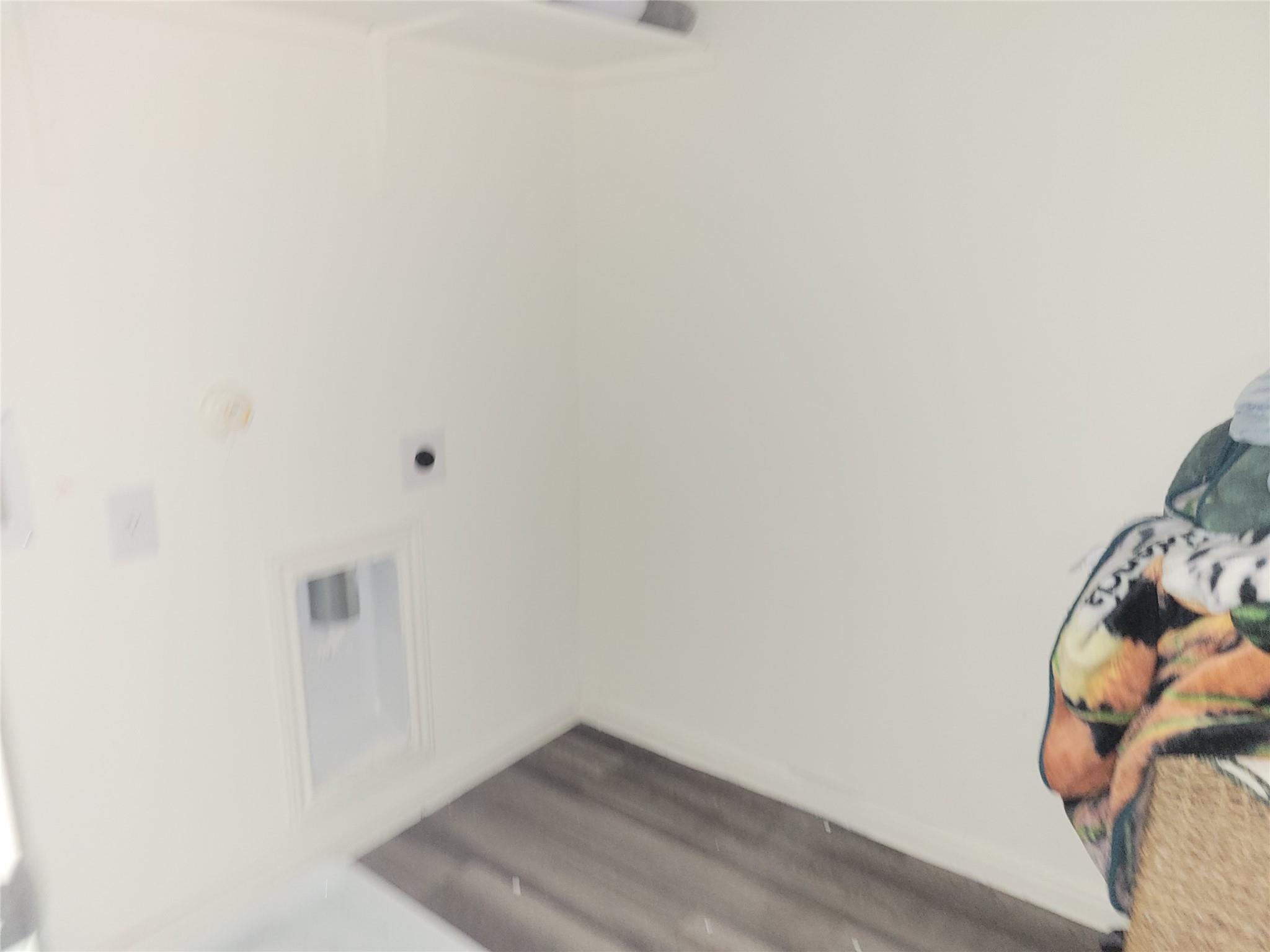 107 Gemsbok Rd, Hutto, TX 78634