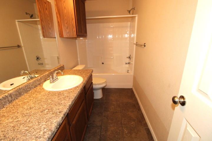 911 Brookview Dr, Copperas Cove, TX 76522