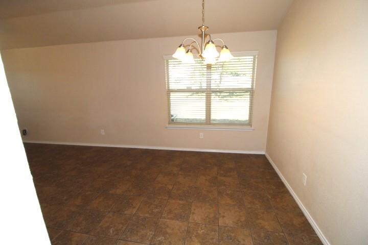 911 Brookview Dr, Copperas Cove, TX 76522