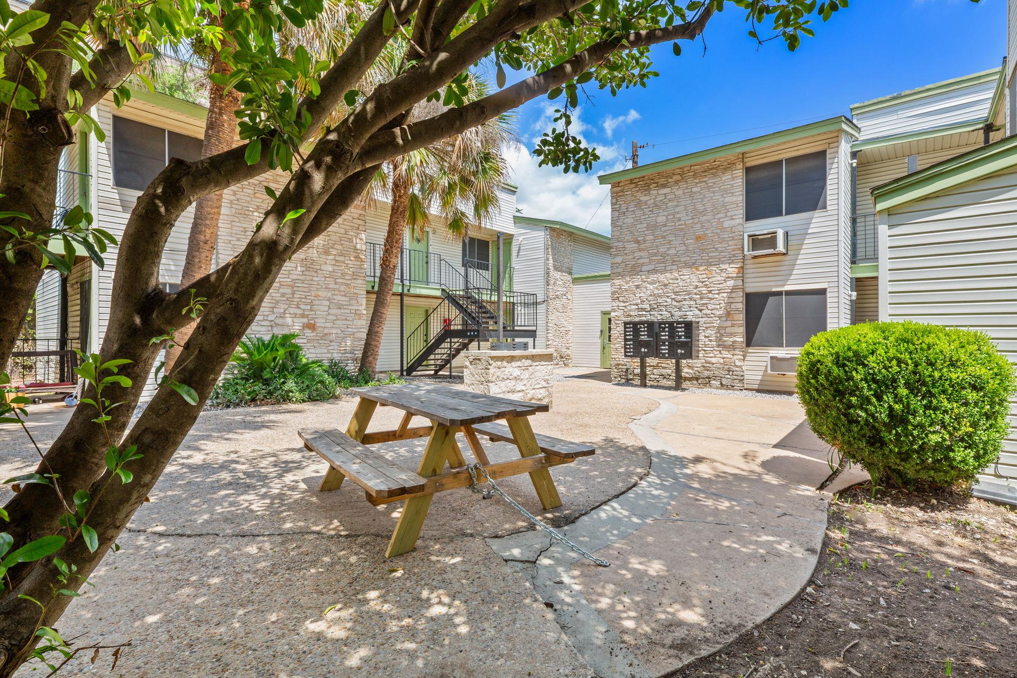 4314 Gillis St, Austin, TX 78745