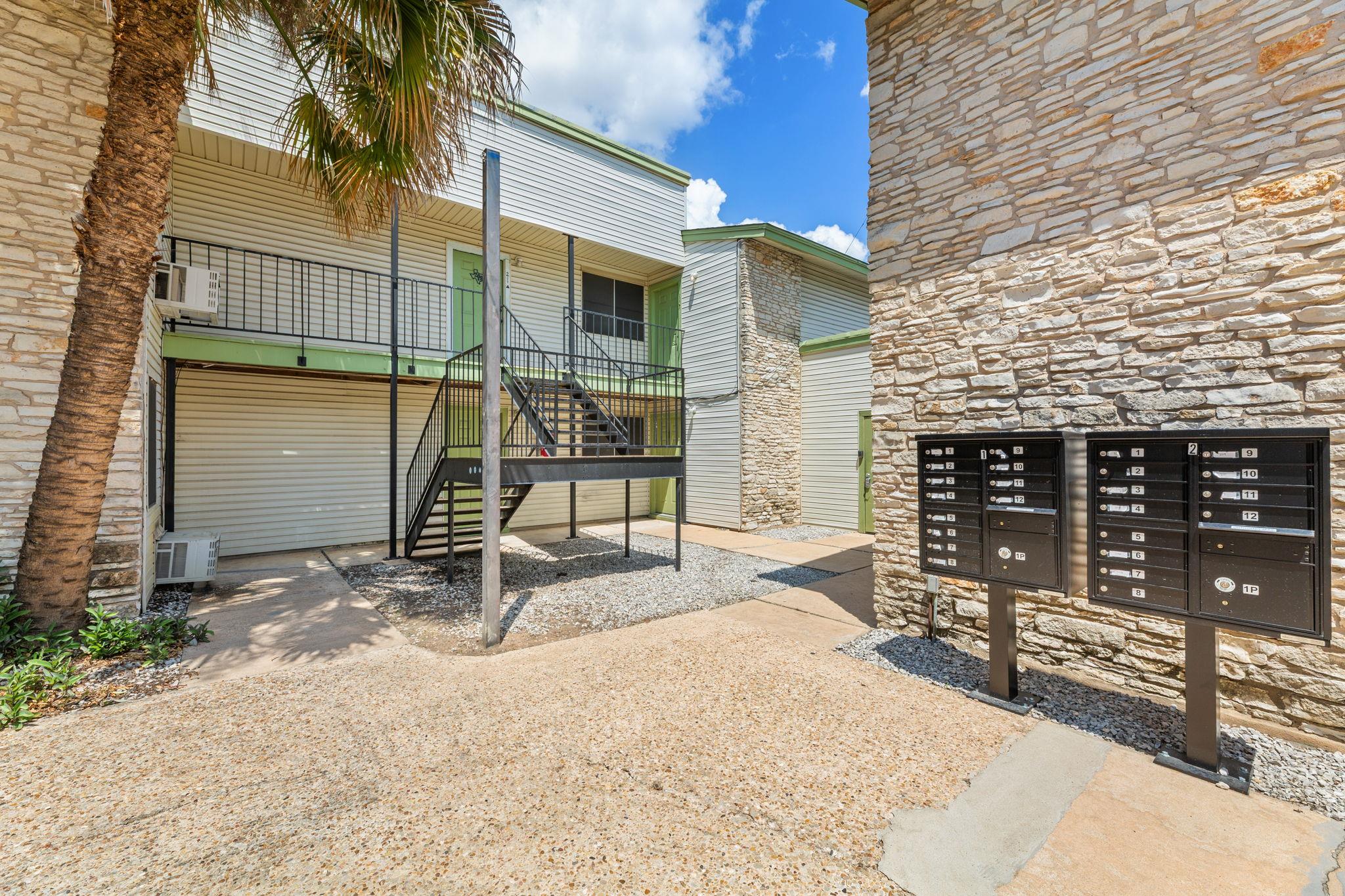 4314 Gillis St, Austin, TX 78745