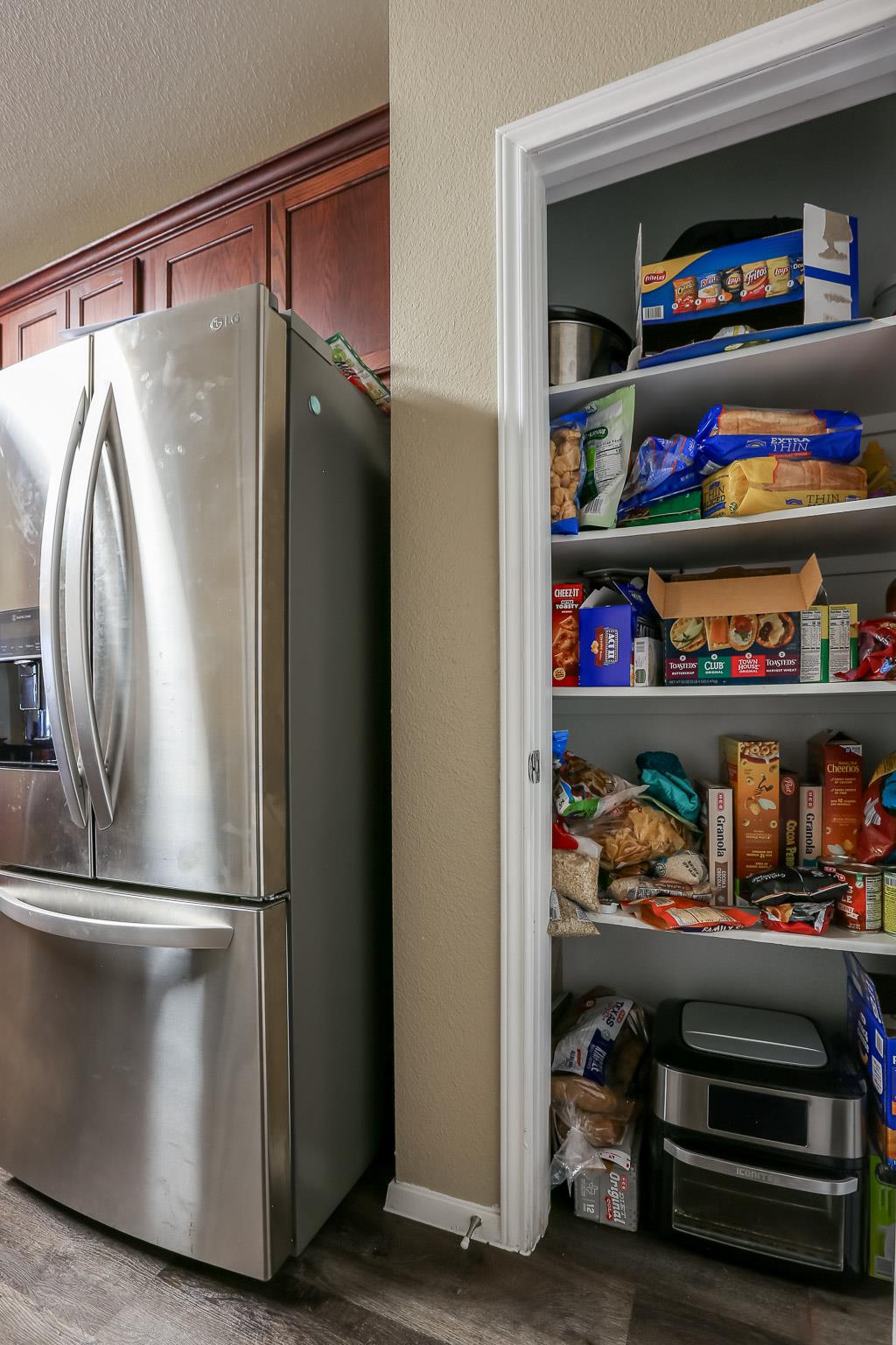 910 W 25th St # 408, Austin, TX 78705