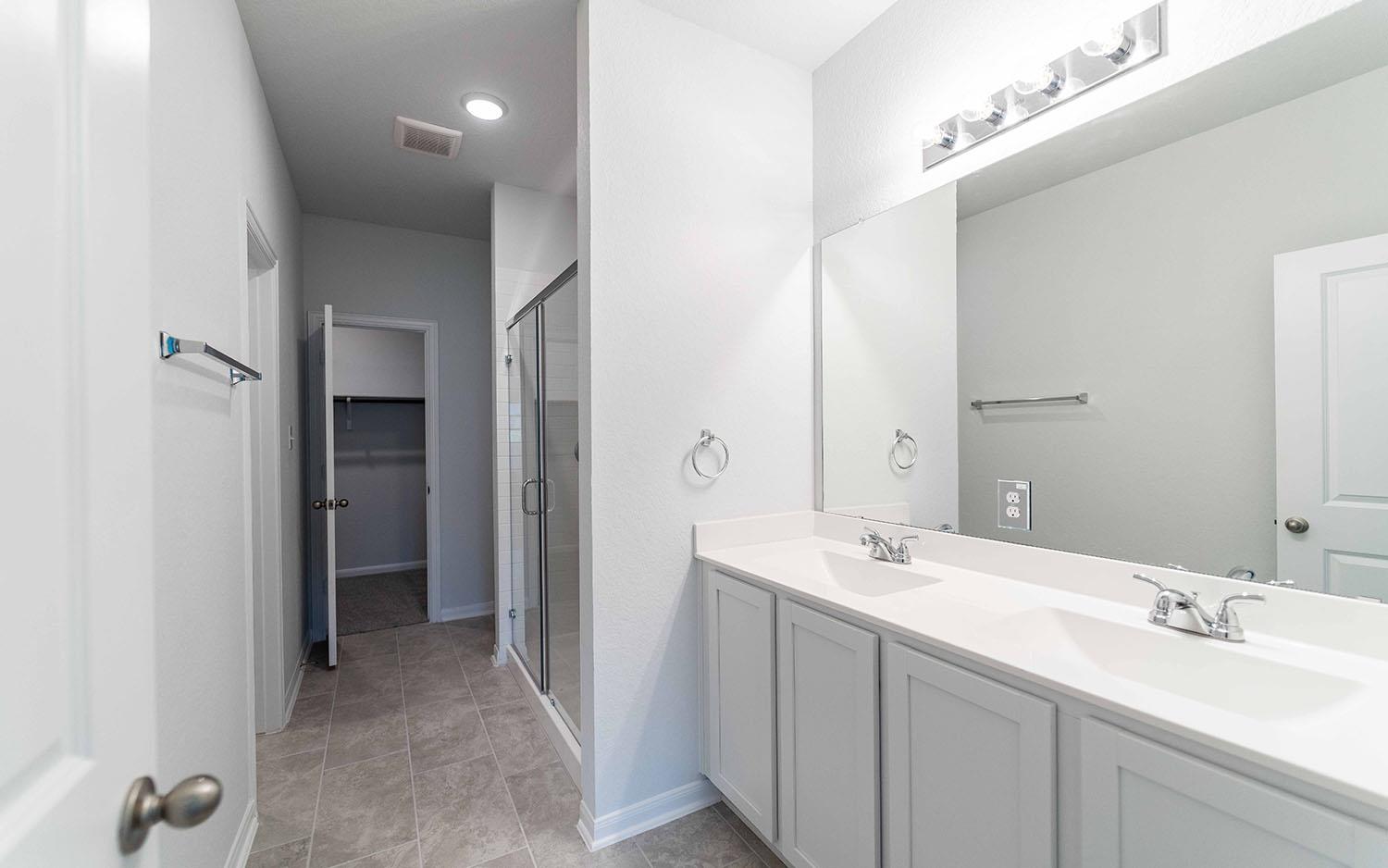 1216 Sweden, Seguin, TX 78155