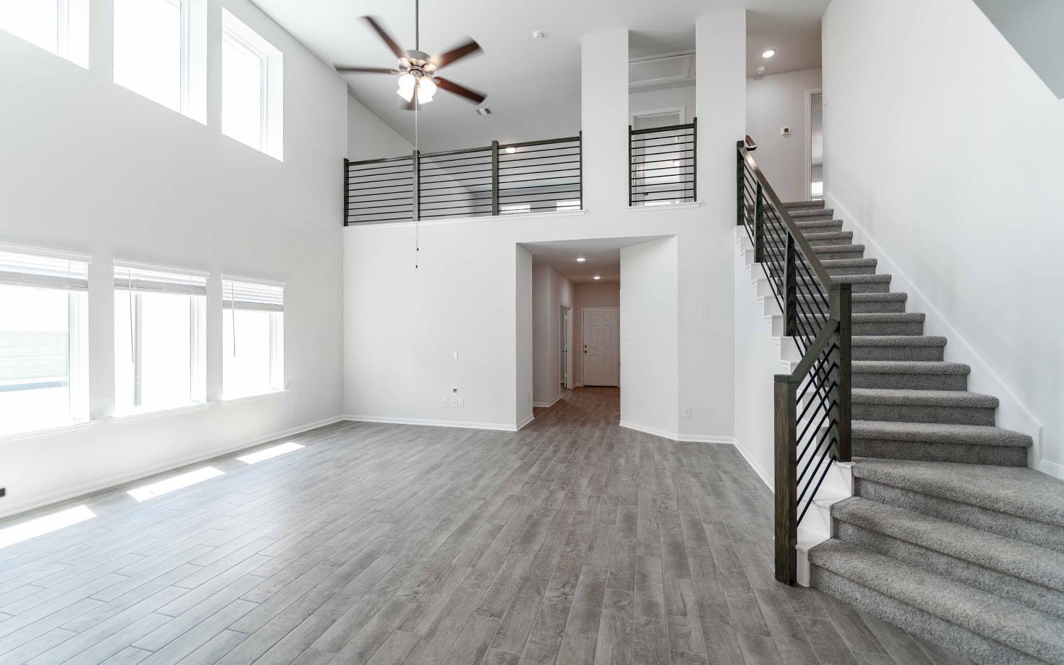 1216 Sweden, Seguin, TX 78155