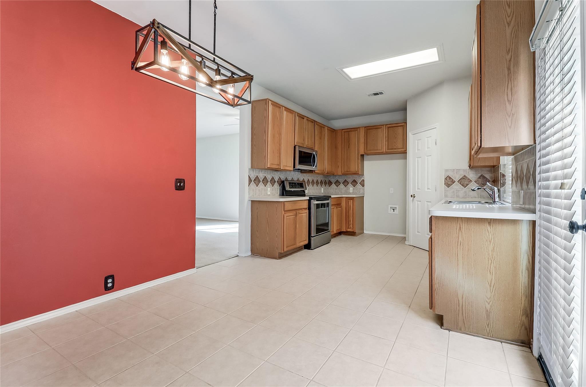 11125 Visa Rose Dr, Austin, TX 78748