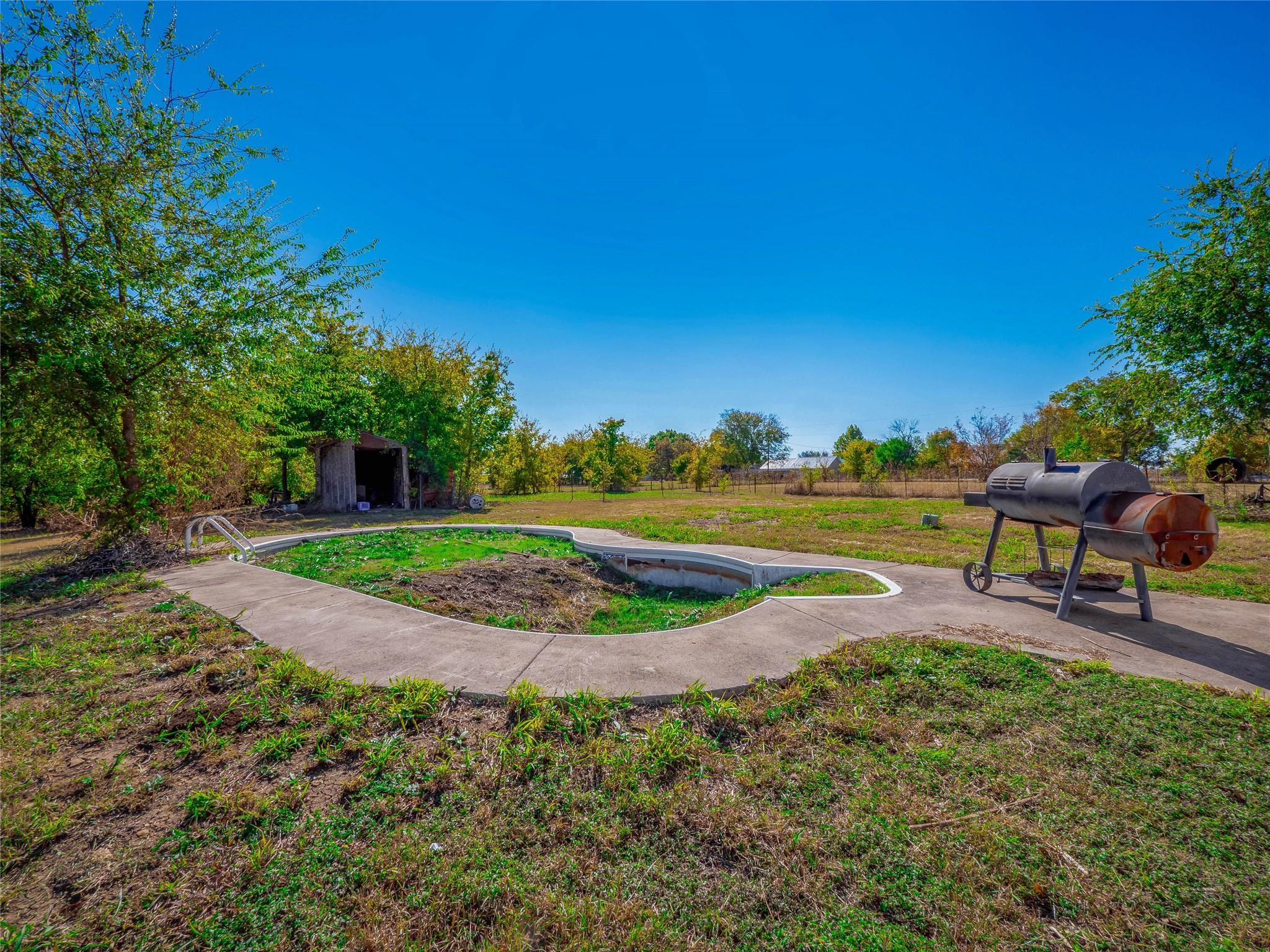 15881 Willow Grove Rd, Moody, TX 76557