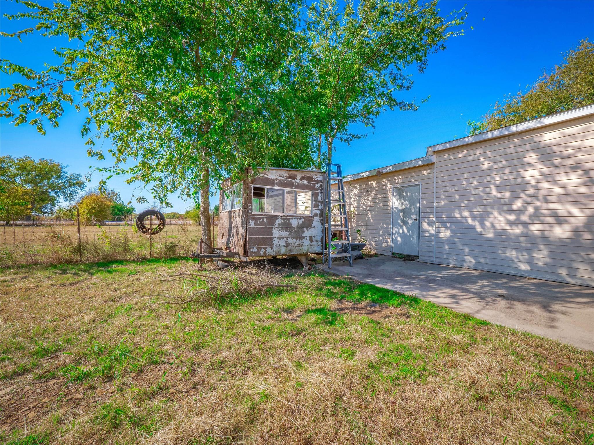 15881 Willow Grove Rd, Moody, TX 76557
