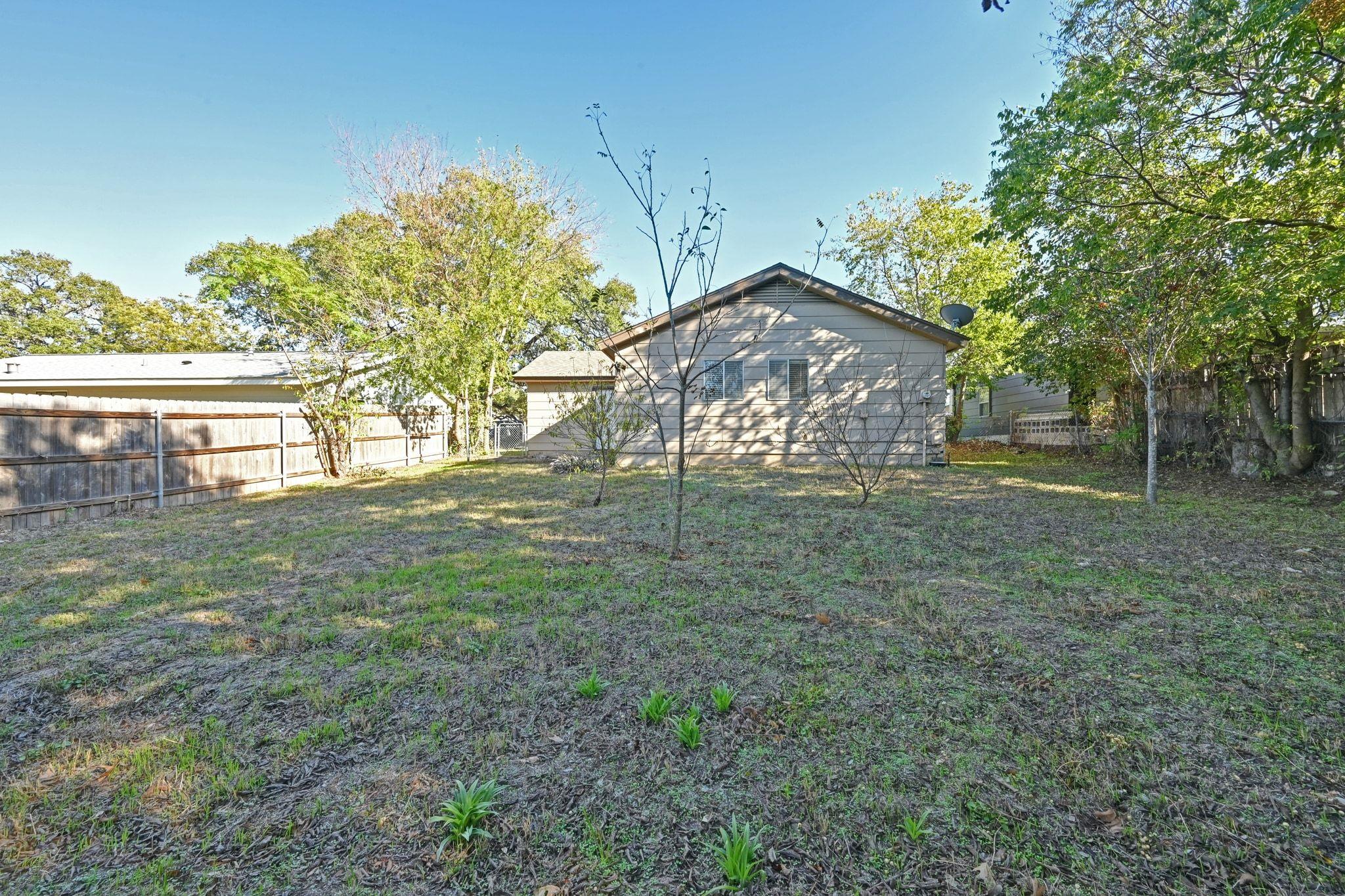 5904 Garden Oaks Dr, Austin, TX 78745