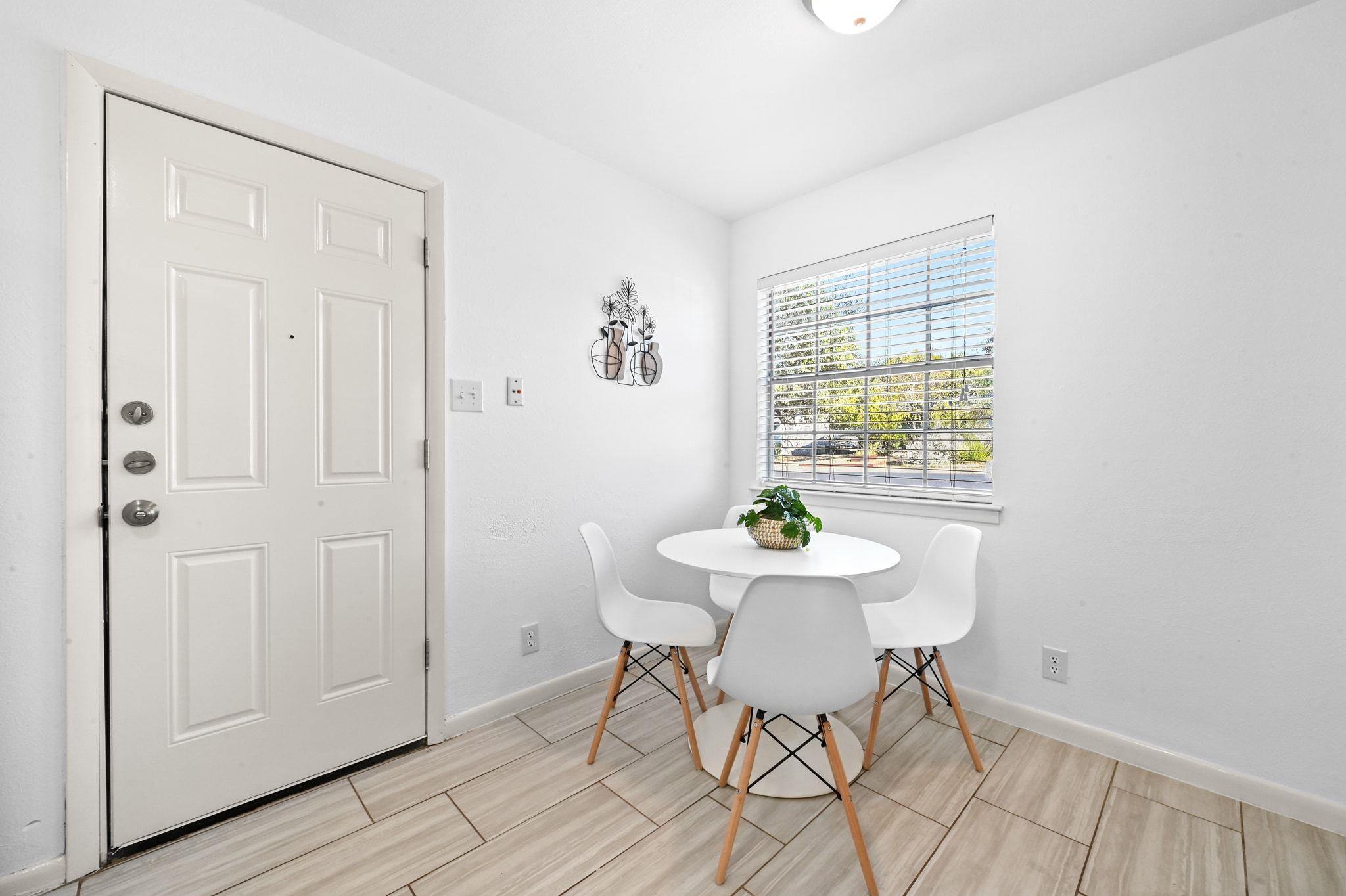 5904 Garden Oaks Dr, Austin, TX 78745