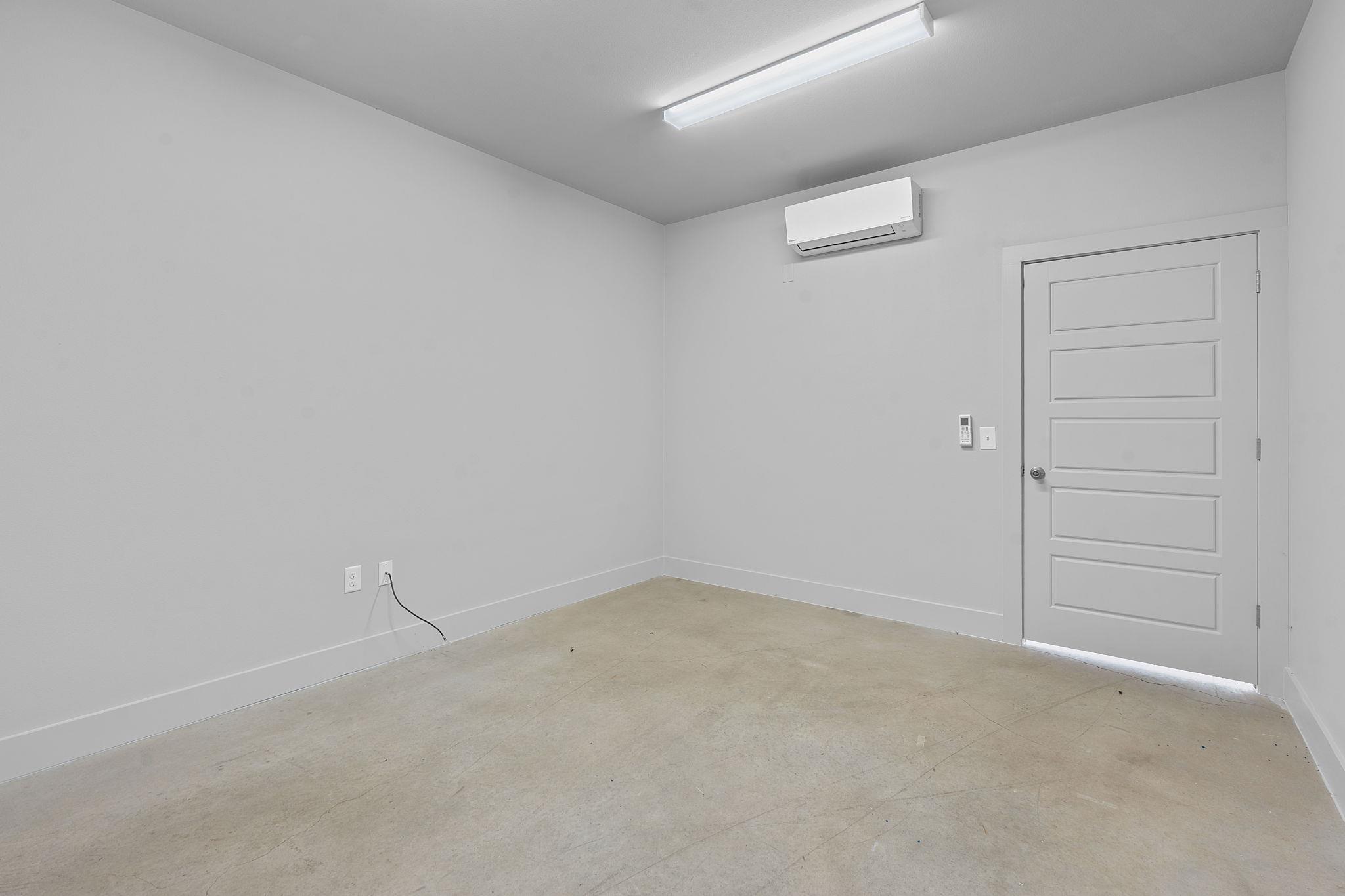 14707 Fitzhugh Rd # D-100, Austin, TX 78736