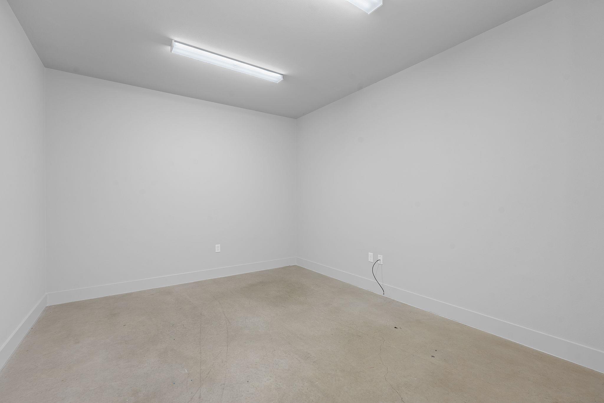 14707 Fitzhugh Rd # D-100, Austin, TX 78736