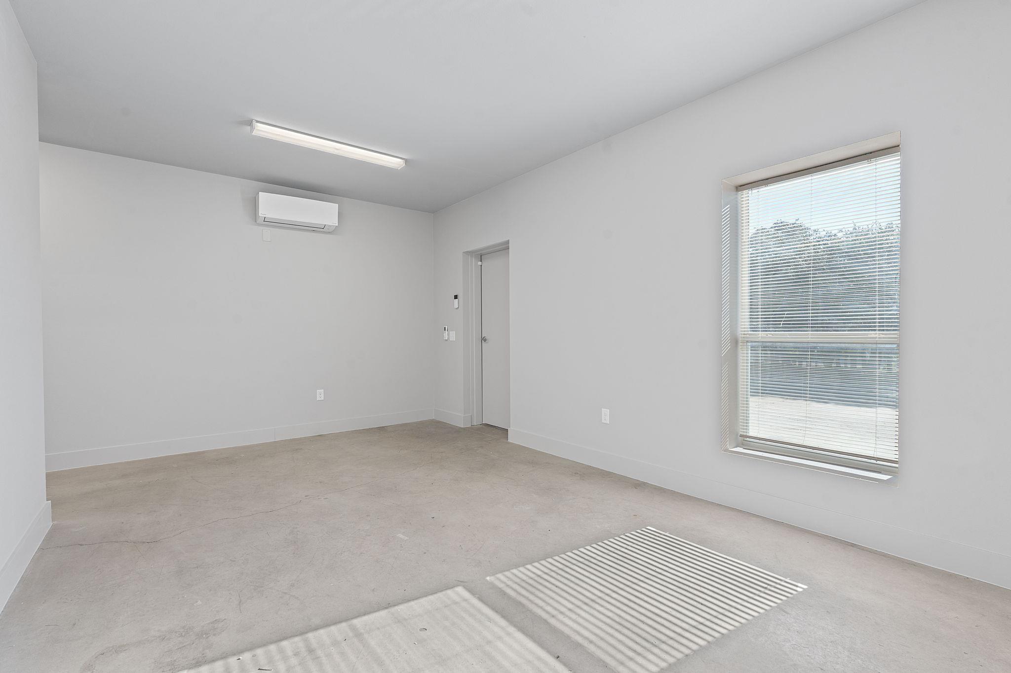 14707 Fitzhugh Rd # D-100, Austin, TX 78736