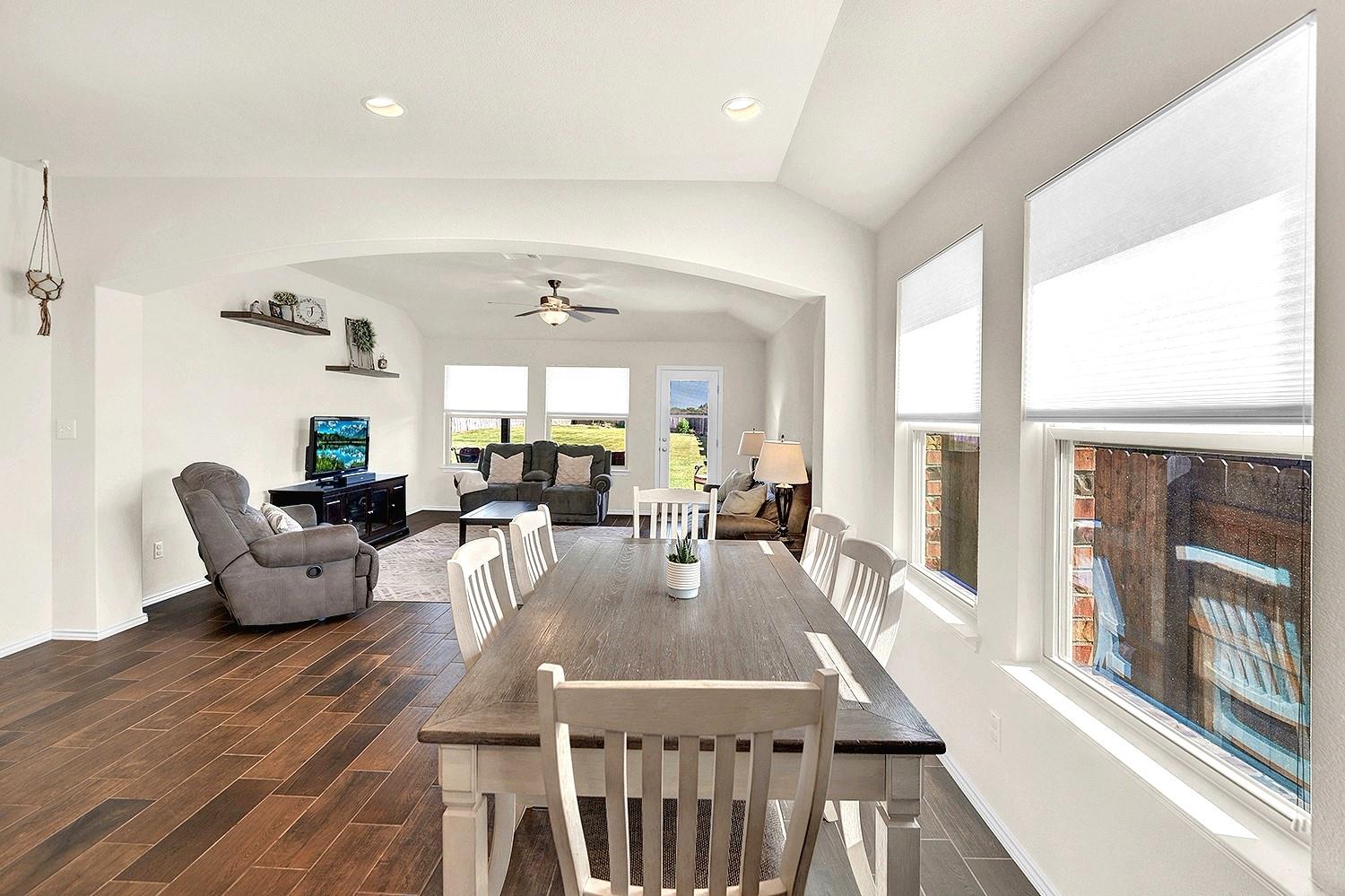 116 Alba Ave, San Marcos, TX 78666