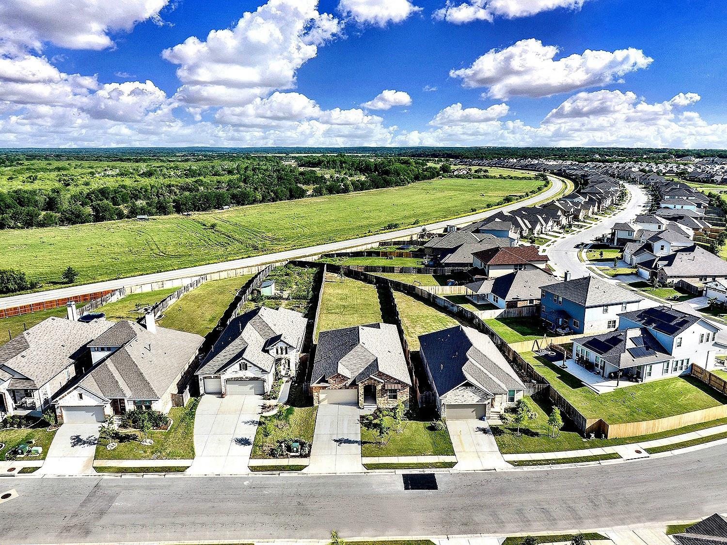 116 Alba Ave, San Marcos, TX 78666