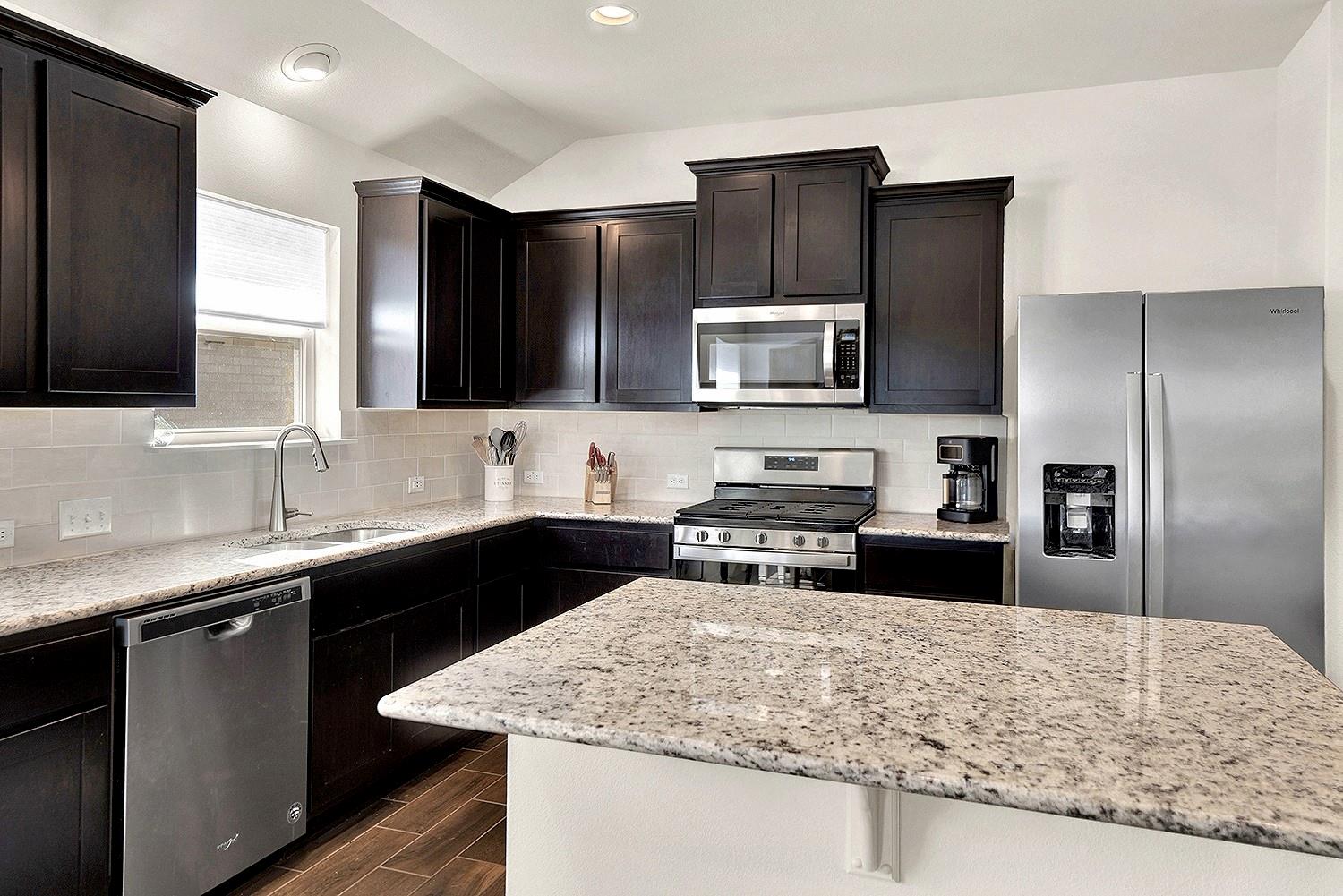 116 Alba Ave, San Marcos, TX 78666