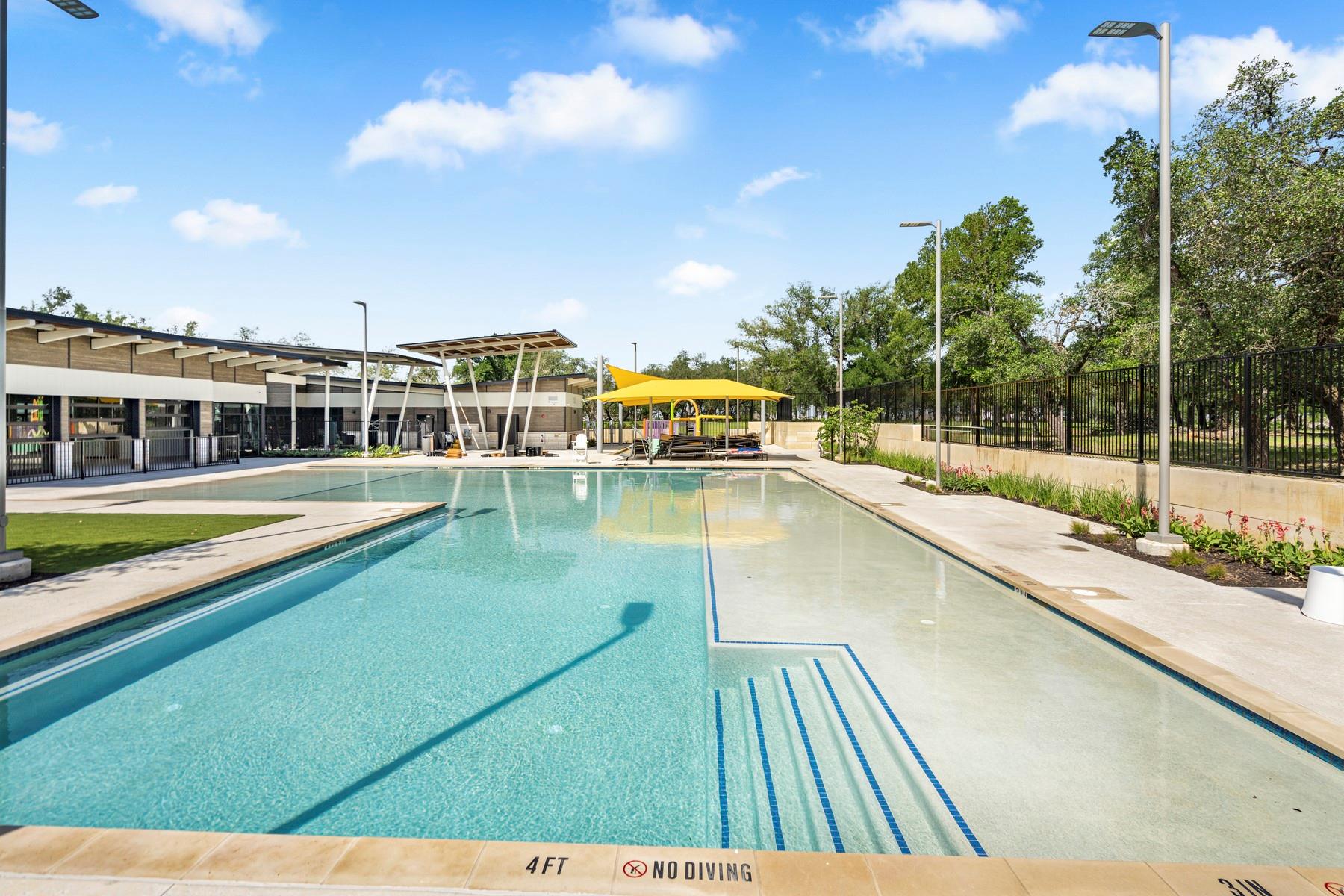 109 Morrison Dr, Jarrell, TX 76537