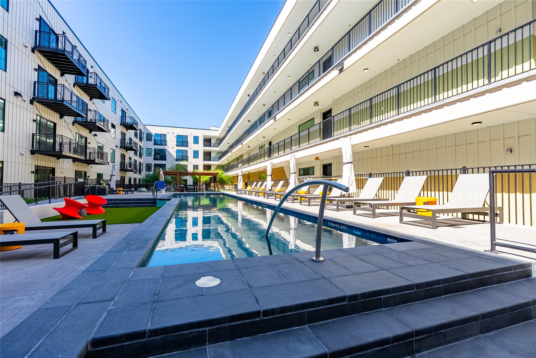 4315 S Congress Ave # 504, Austin, TX 78745