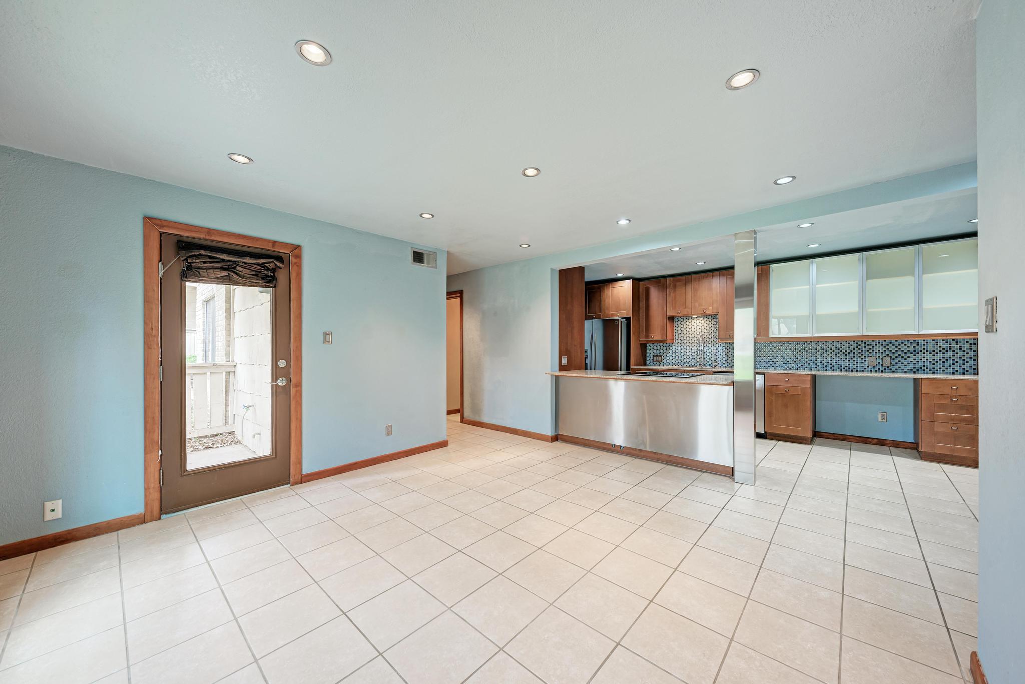 8210 Bent Tree Rd # 138, Austin, TX 78759