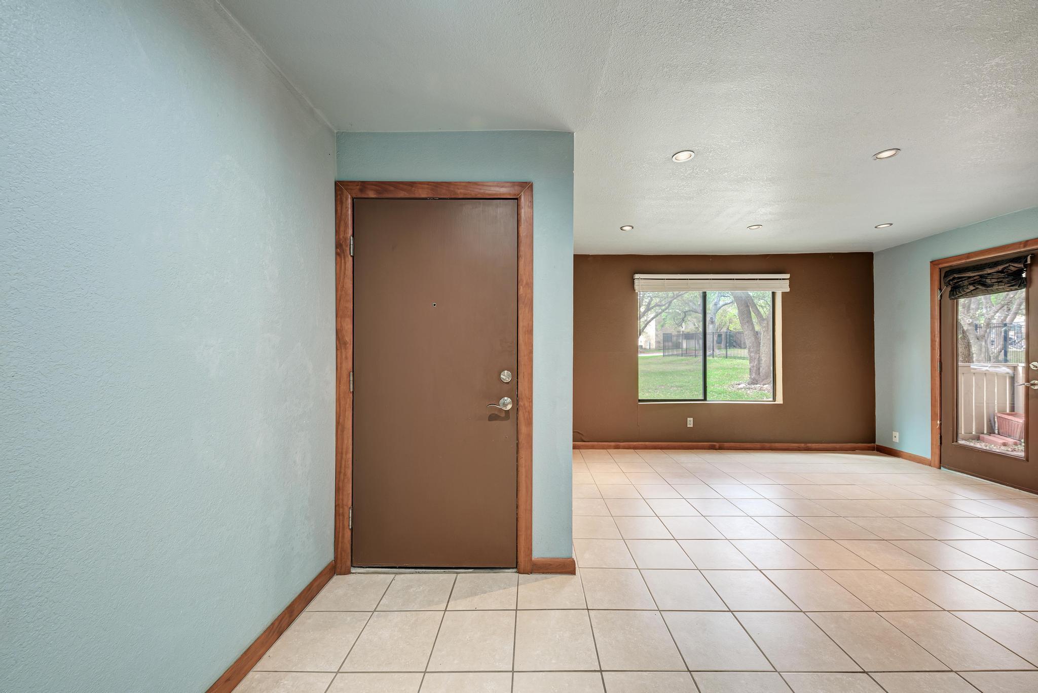 8210 Bent Tree Rd # 138, Austin, TX 78759