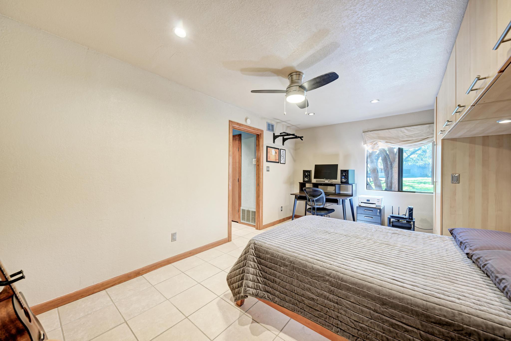 8210 Bent Tree Rd # 138, Austin, TX 78759