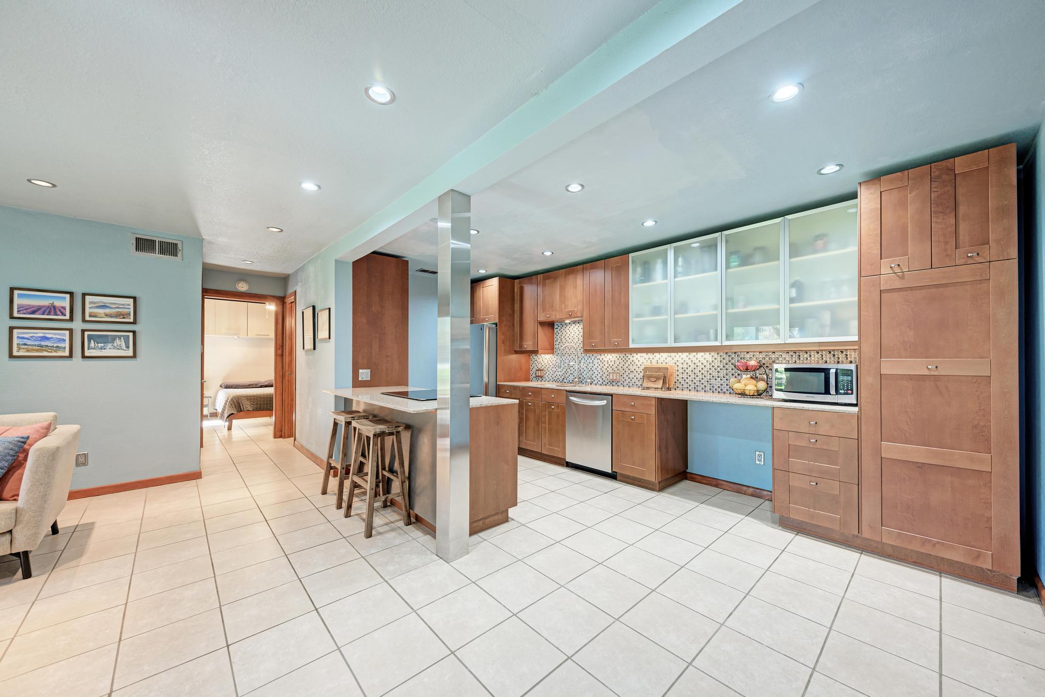 8210 Bent Tree Rd # 138, Austin, TX 78759