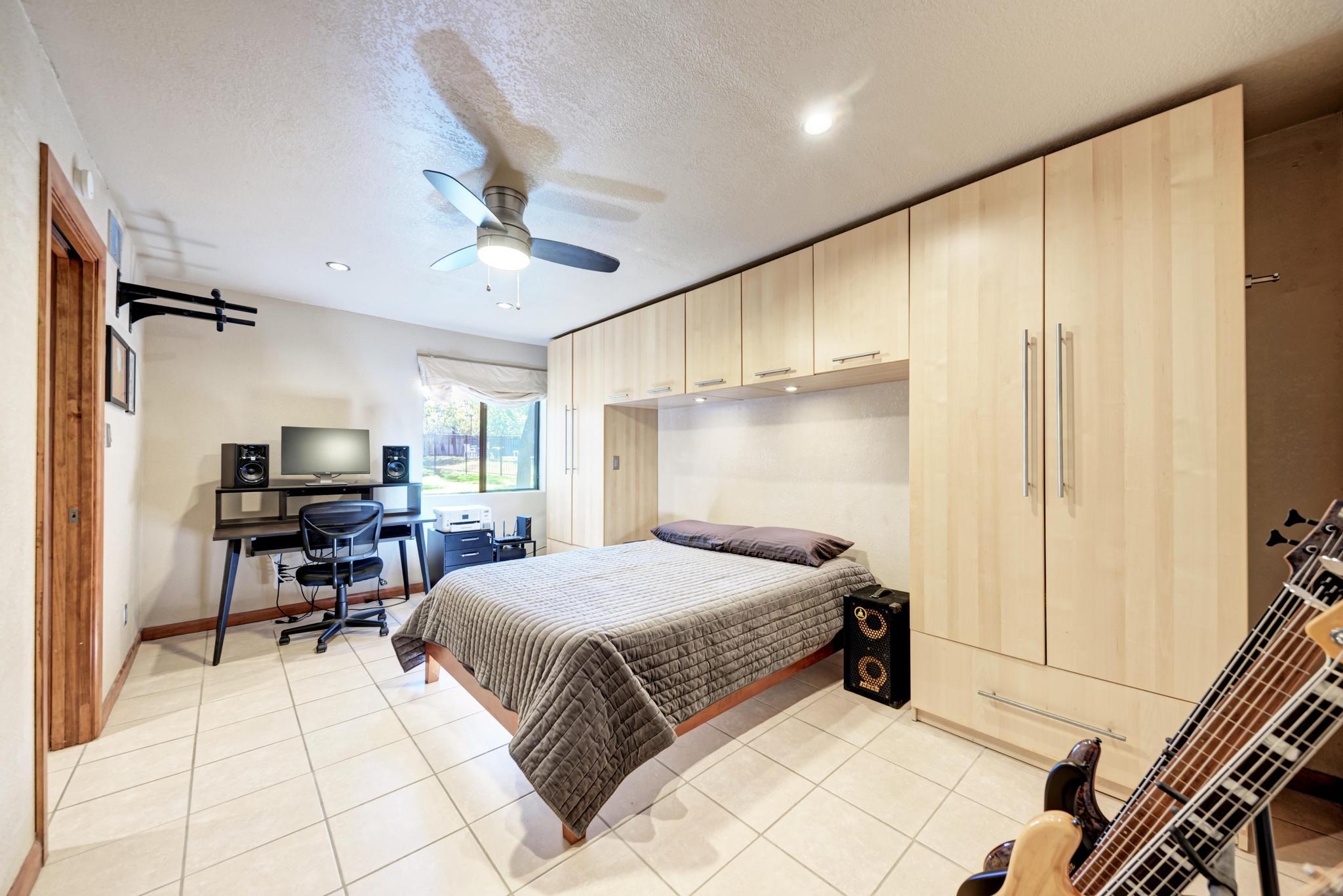 8210 Bent Tree Rd # 138, Austin, TX 78759