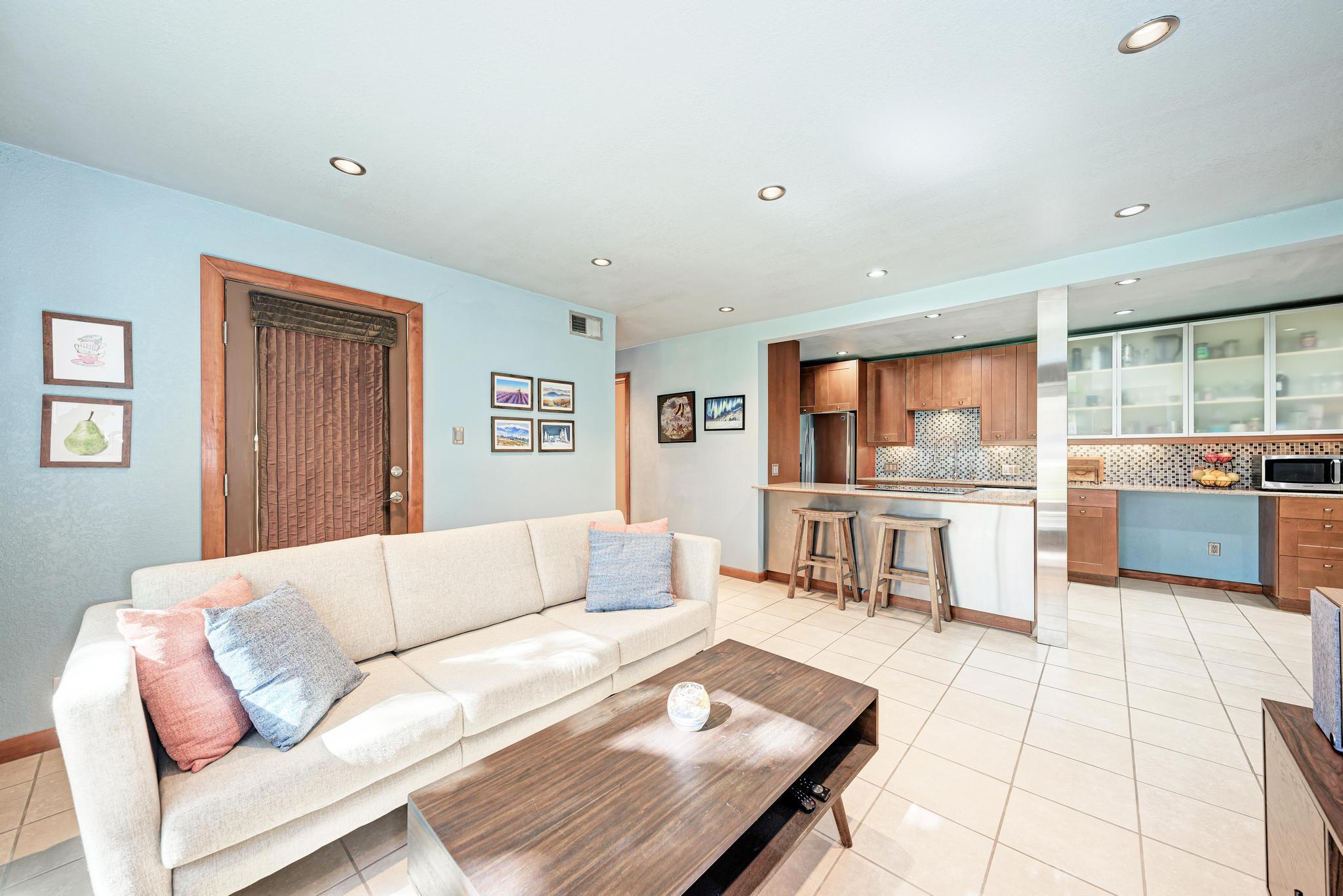 8210 Bent Tree Rd # 138, Austin, TX 78759