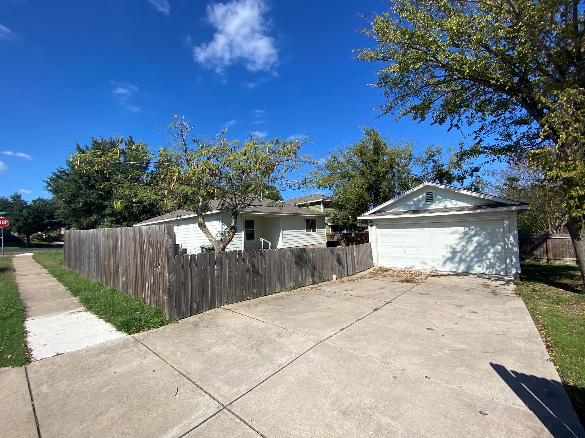 11901 Briarcreek Loop, Manor, TX 78653