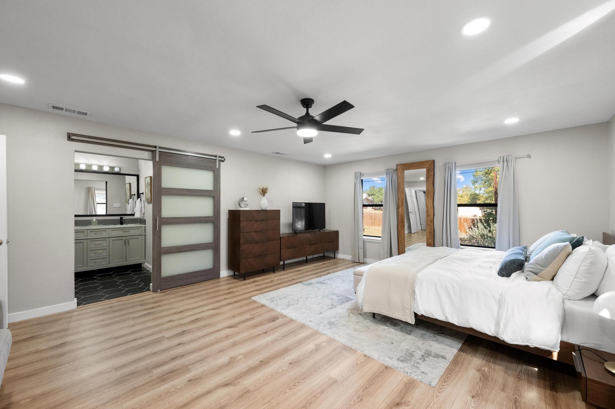 1006 Hollybluff St, Austin, TX 78753