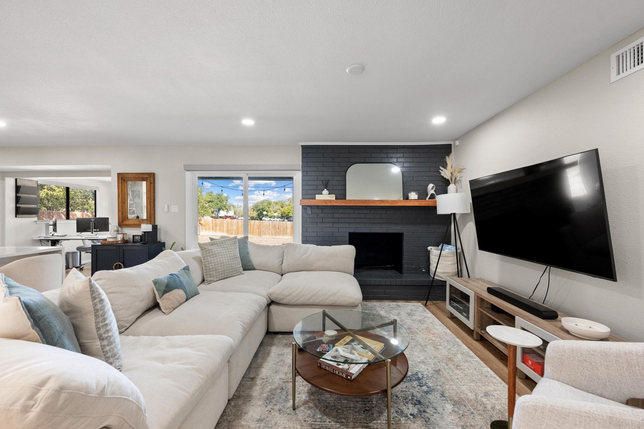 1006 Hollybluff St, Austin, TX 78753