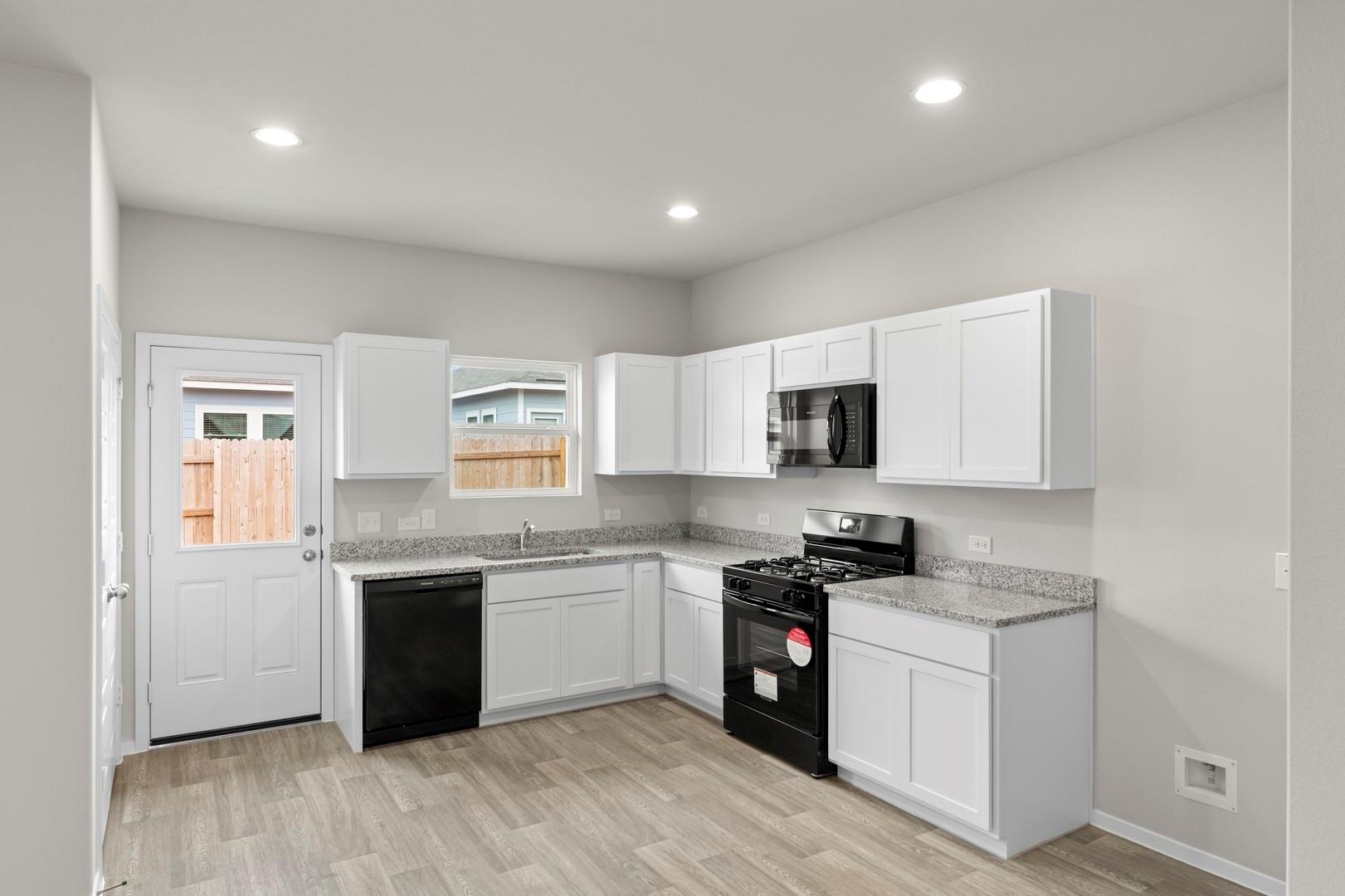 348 Jade St, Maxwell, TX 78656