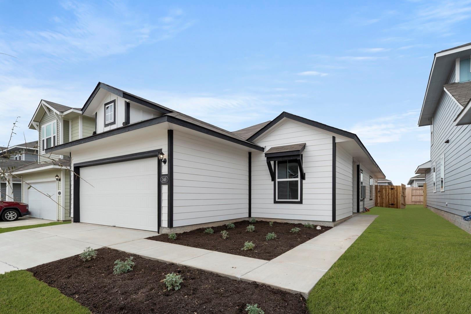 348 Jade St, Maxwell, TX 78656