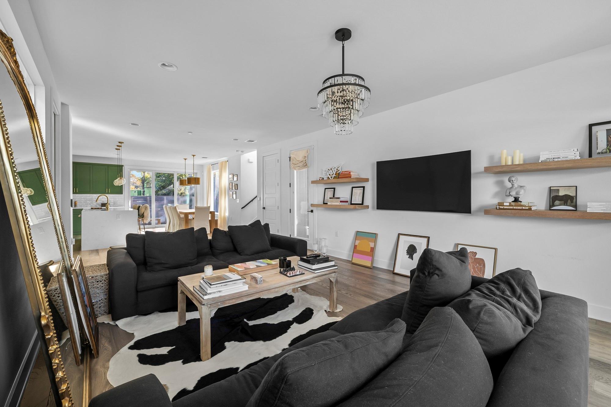 404 Powell Cir # B, Austin, TX 78704