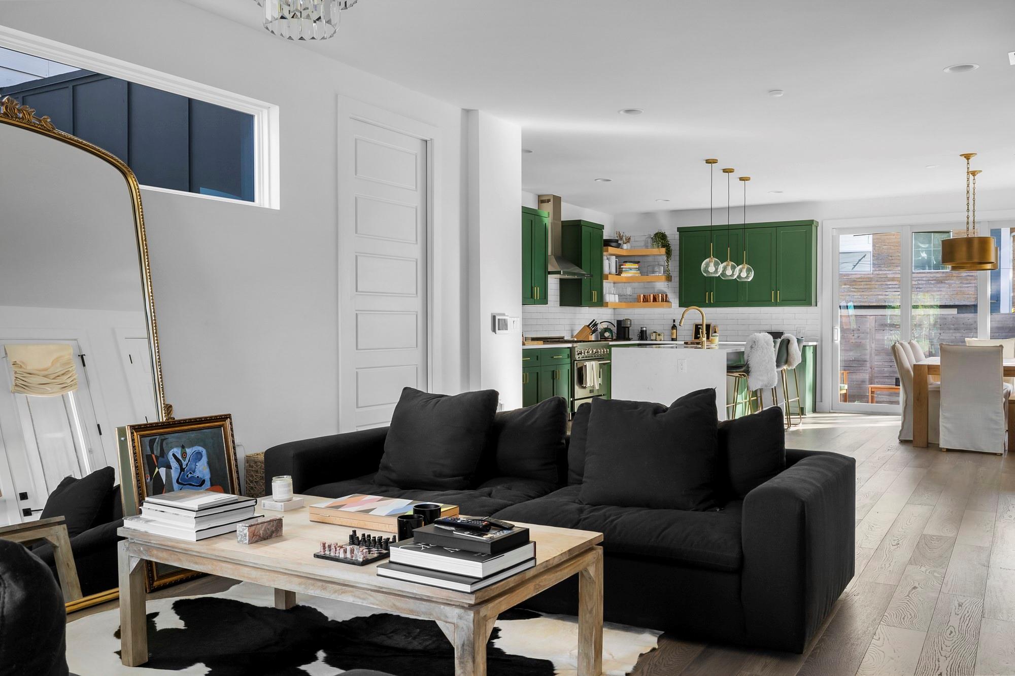 404 Powell Cir # B, Austin, TX 78704