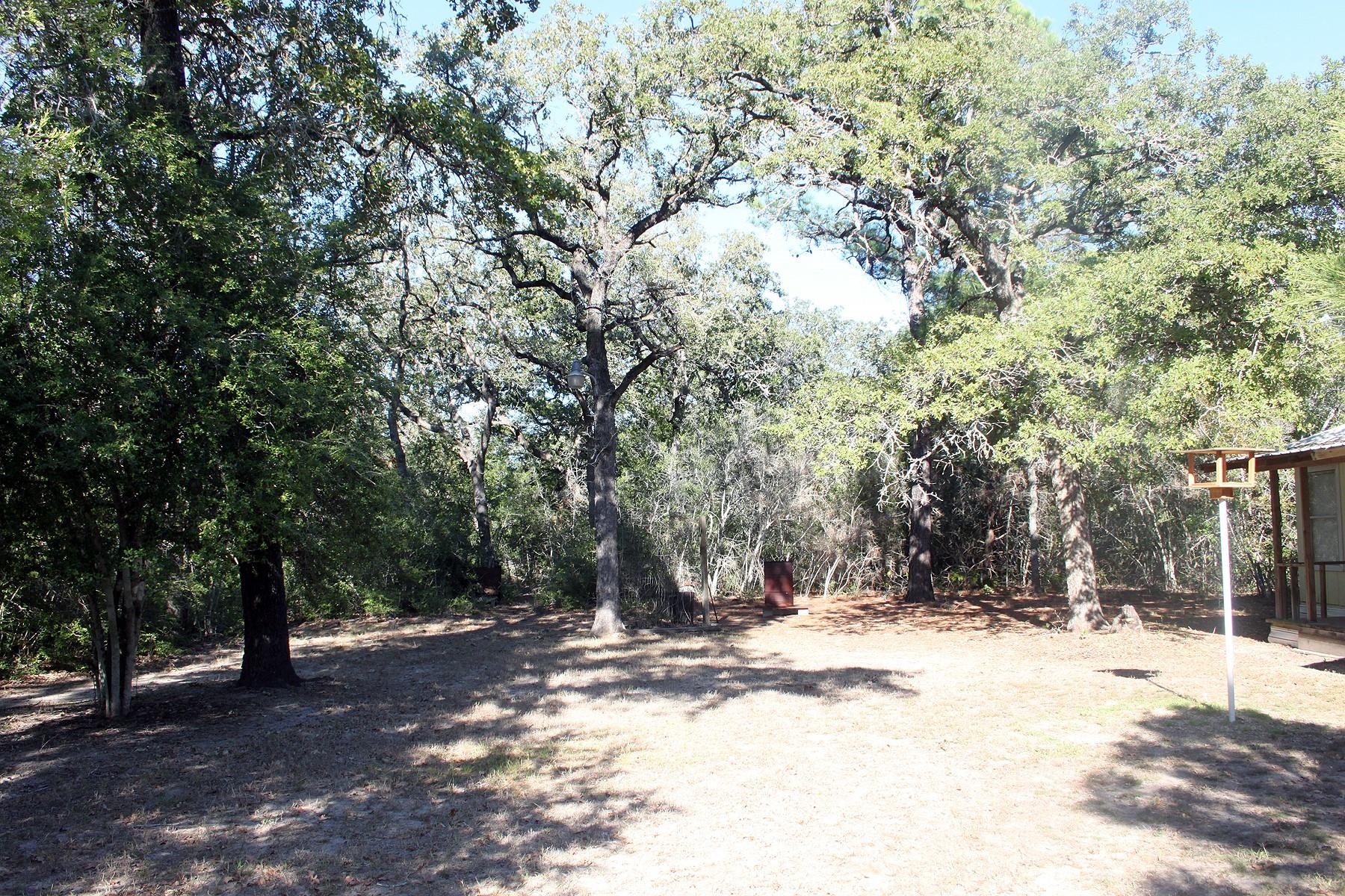 224 Sides Ln, Lockhart, TX 78644