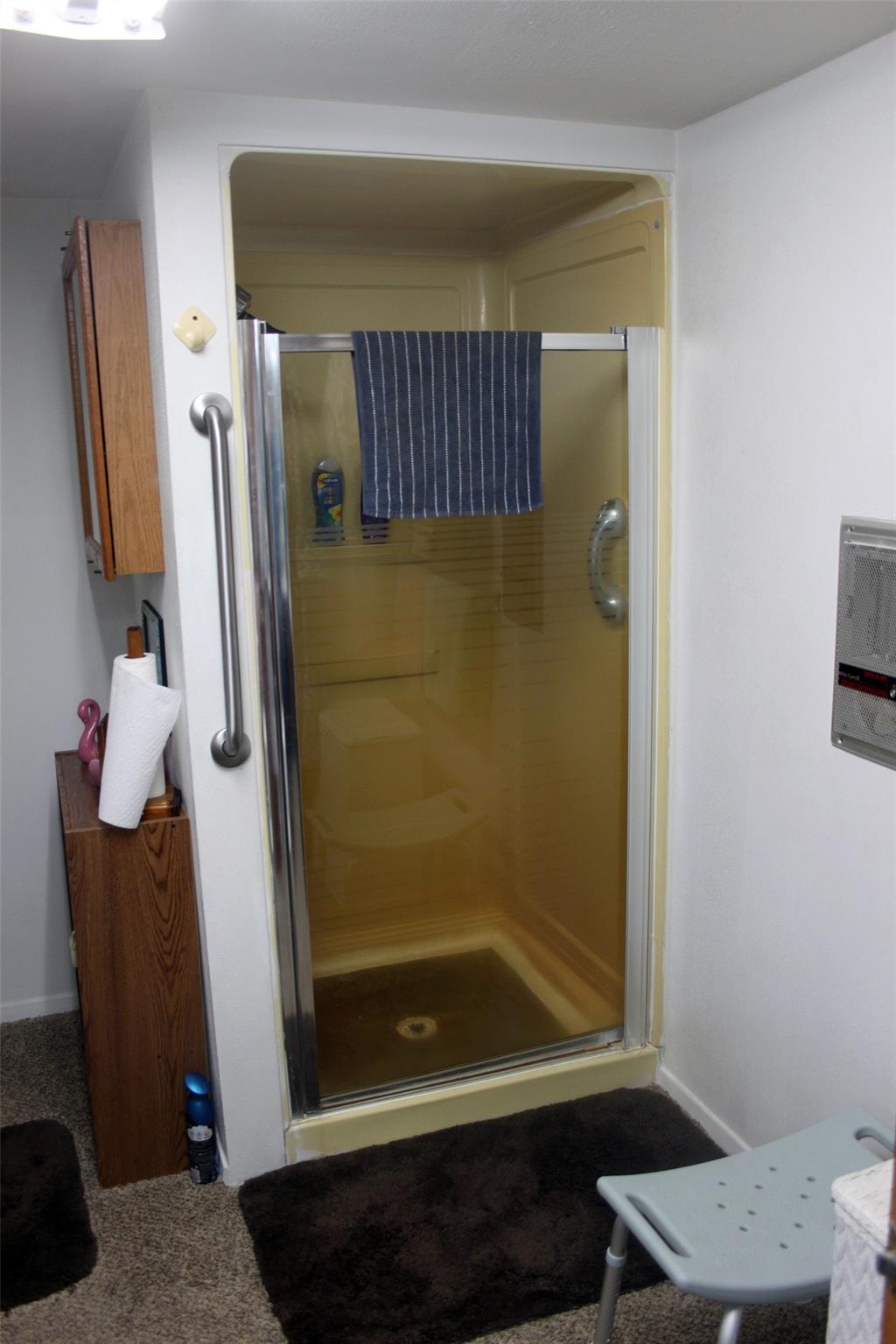 224 Sides Ln, Lockhart, TX 78644