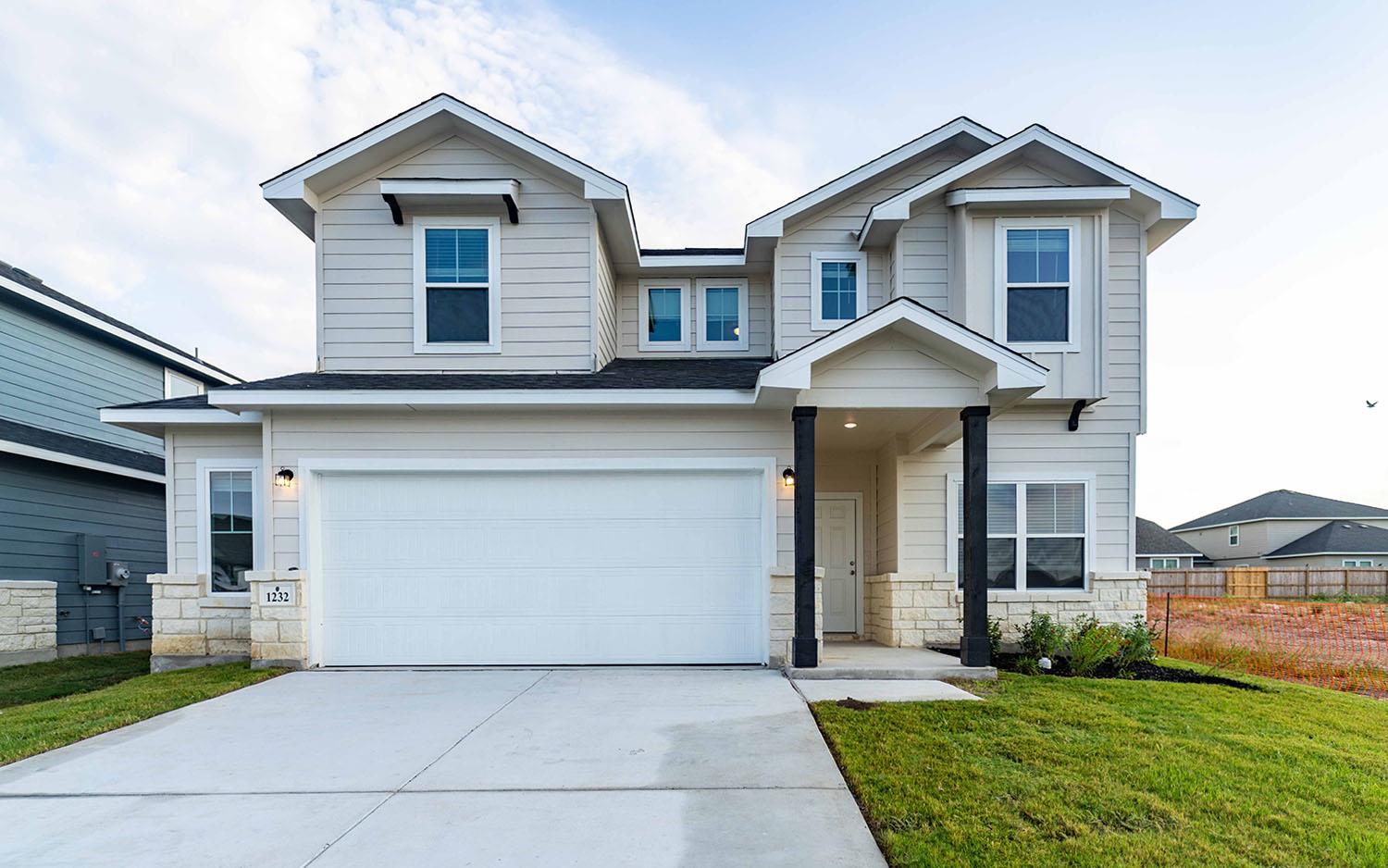 1232 Sweden, Seguin, TX 78155