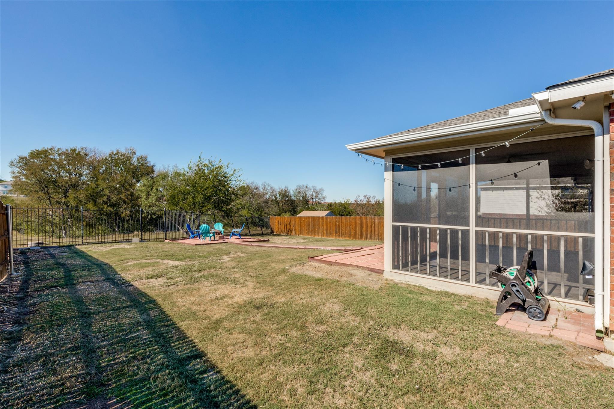 12000 Gaelic Dr, Austin, TX 78754