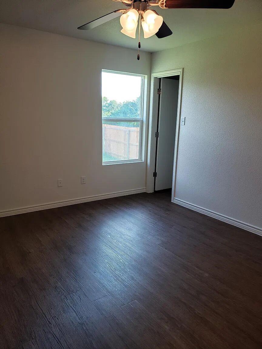 895 Twin Oaks Dr # B, Temple, TX 76504