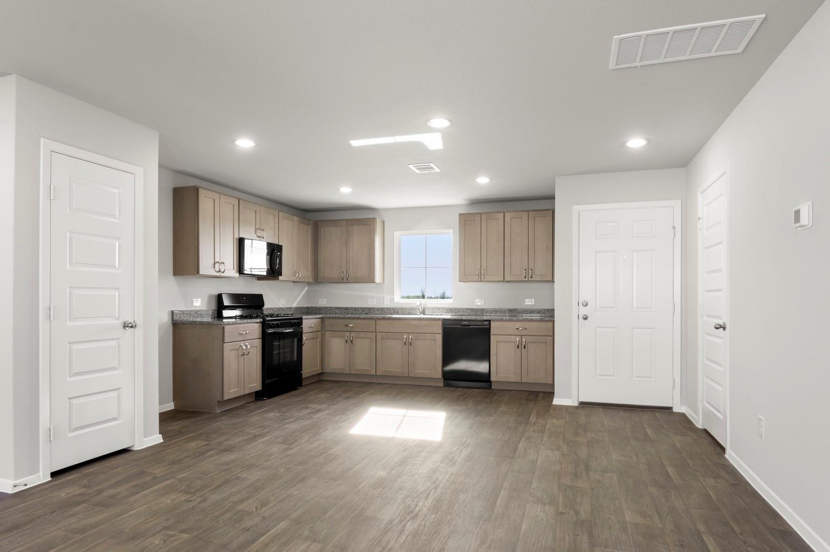 117 Summer Dr, Elgin, TX 78621