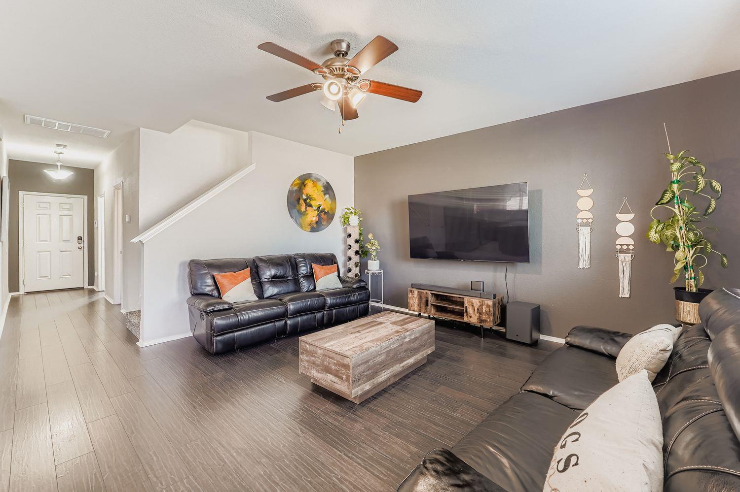 132 Yellow Grass Dr, Buda, TX 78610